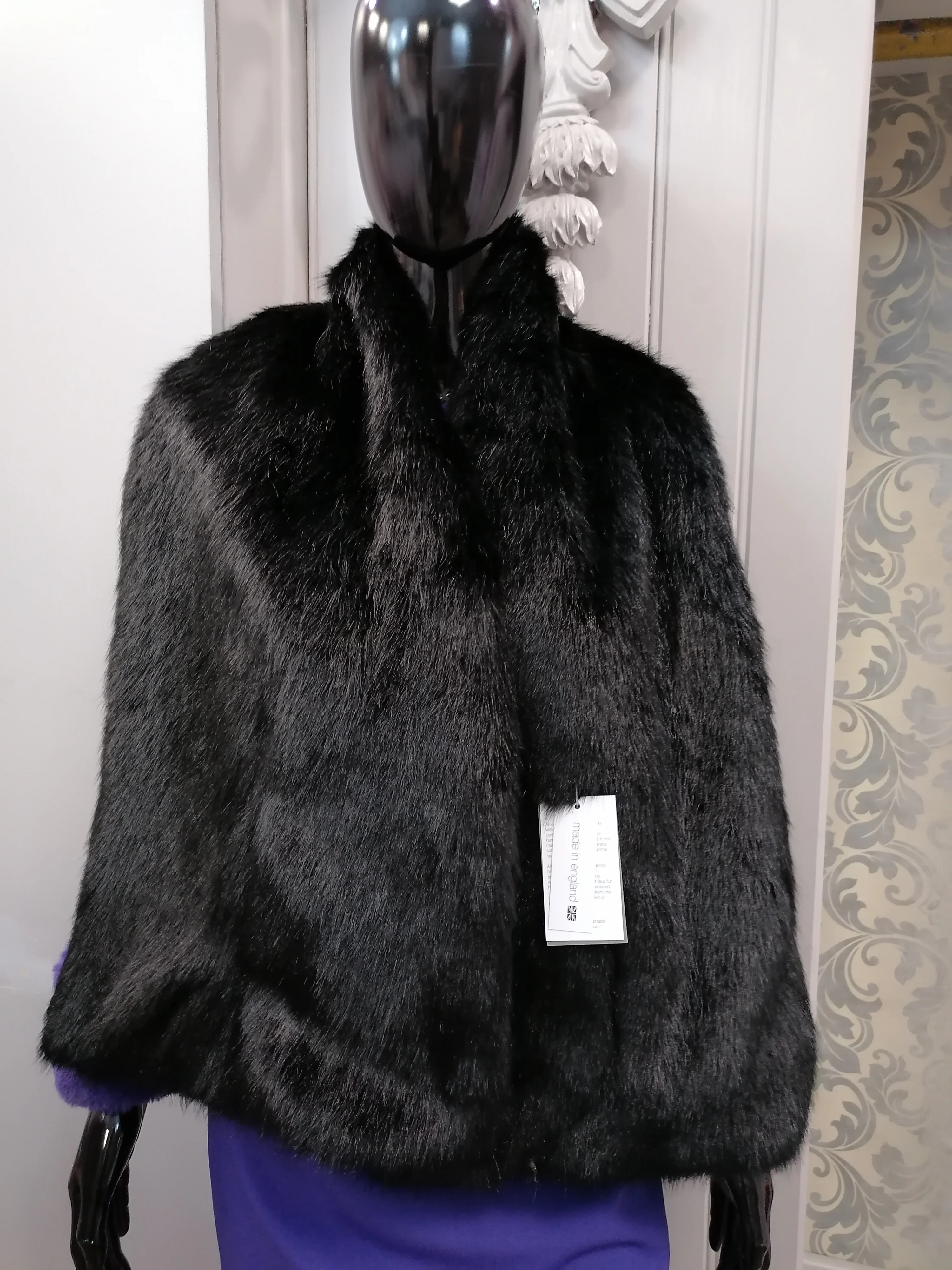 black faux fur wrap - Image 2