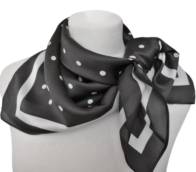 Black polka dot scarf - Image 4