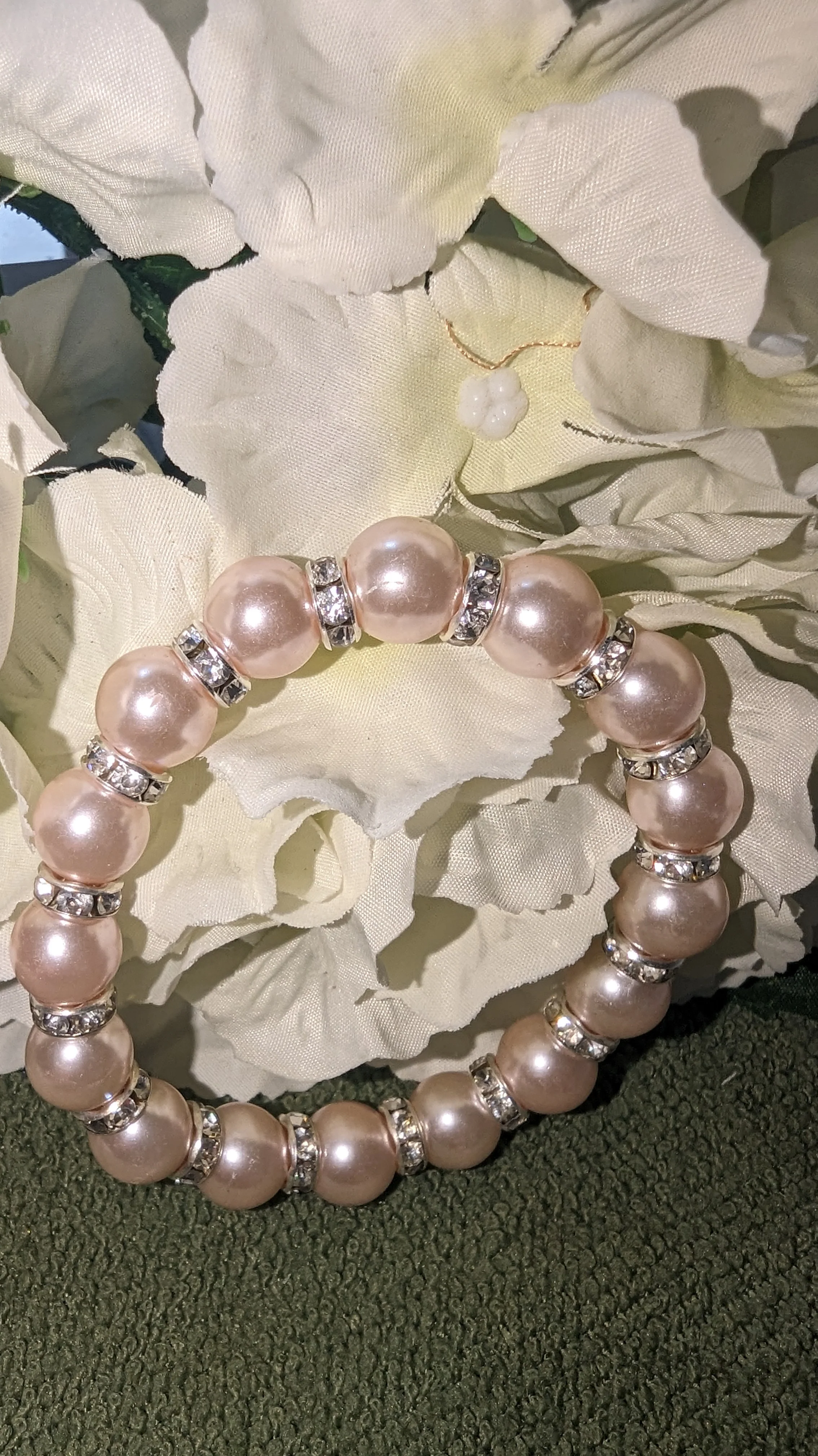 Blush pink 3 piece pearl set - Image 4