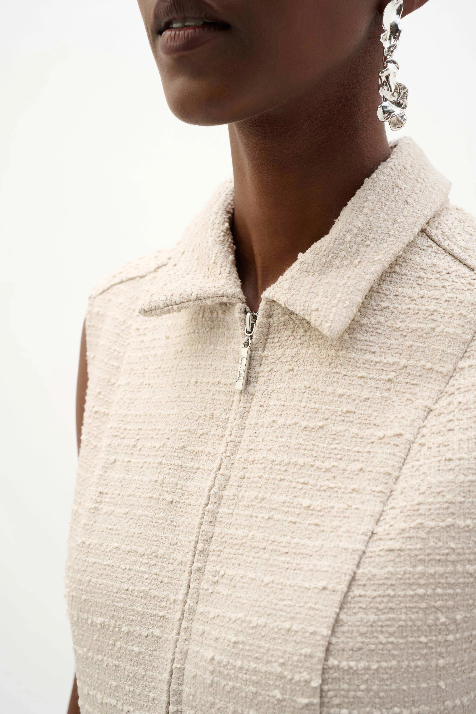 Bouclé A-Line Dress With Zipped Neckline
262221 - Image 3