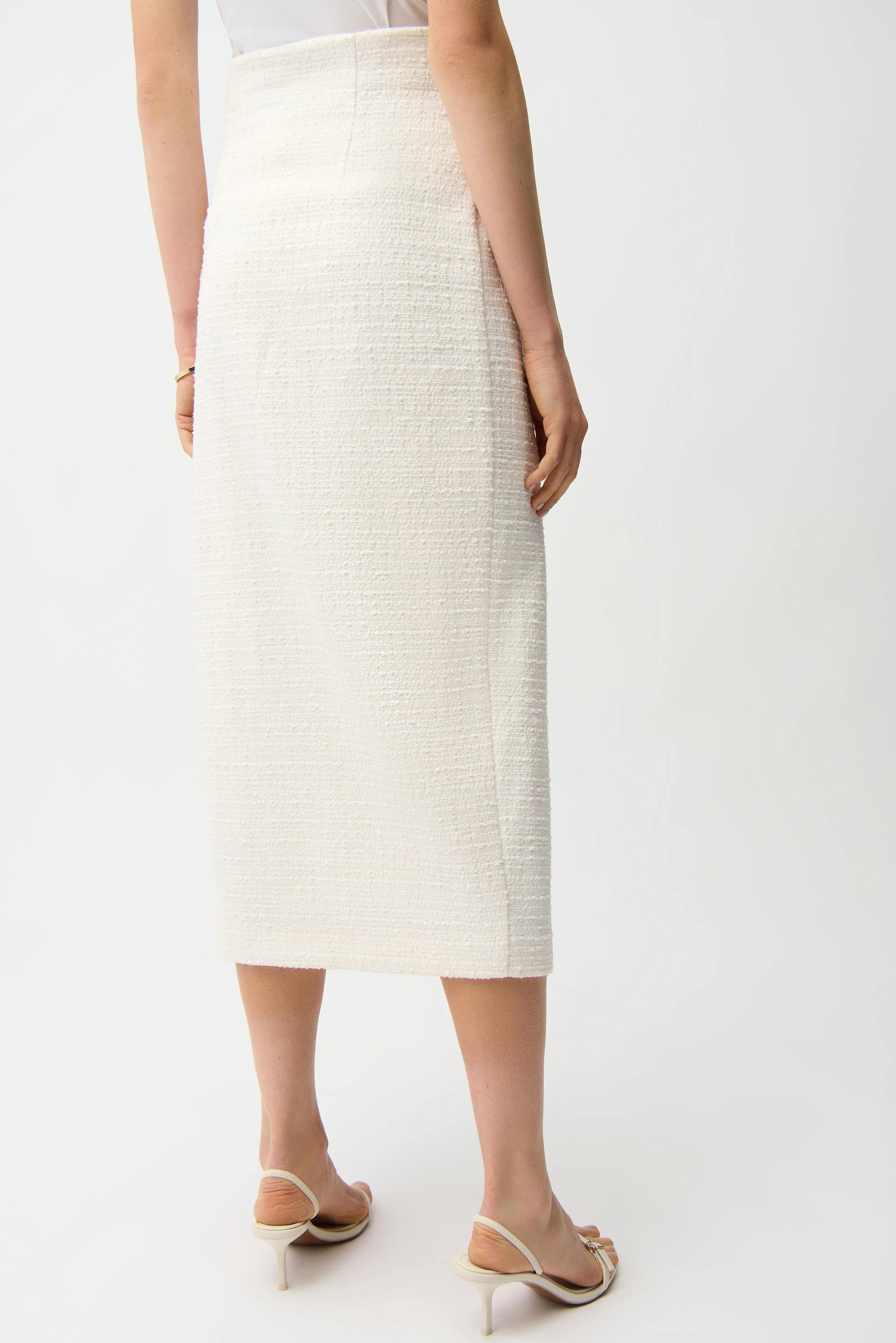 Bouclé Pencil Skirt With Gold Buttons
261301 - Image 3
