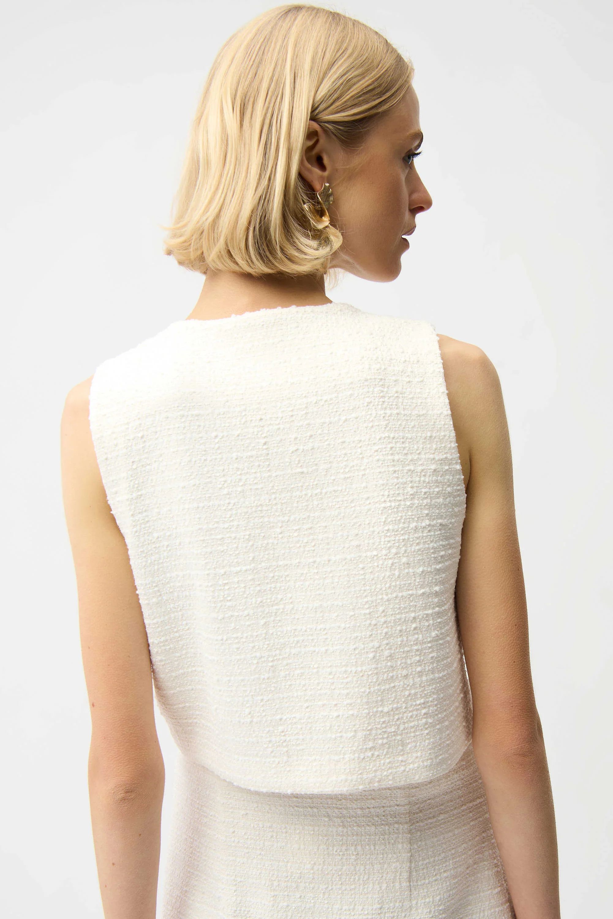 Bouclé Sleeveless Vest With Gold Buttons
261300 - Image 7