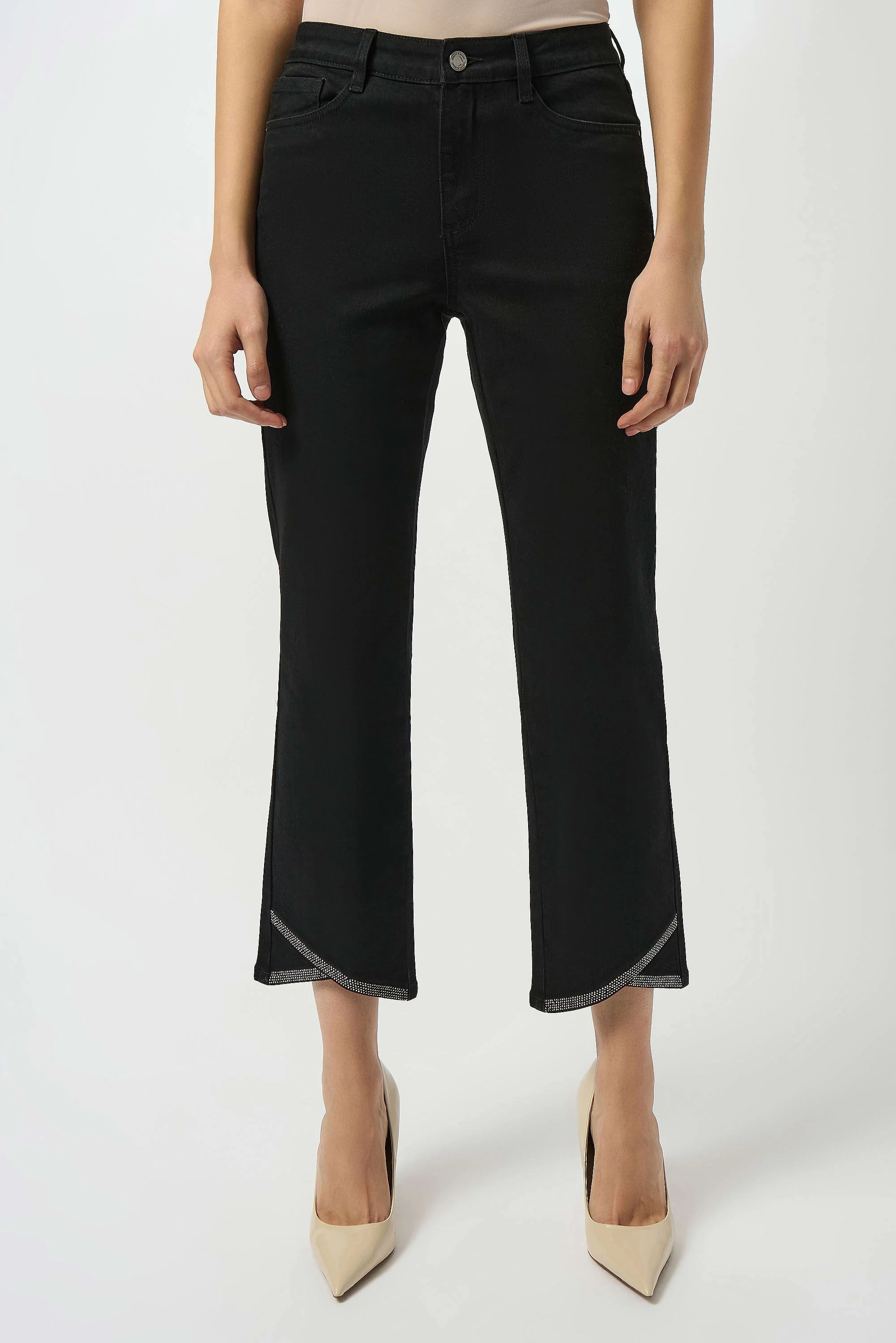 Classic Straight Leg Stretch Denim Jeans / black
253986
_ - Image 4