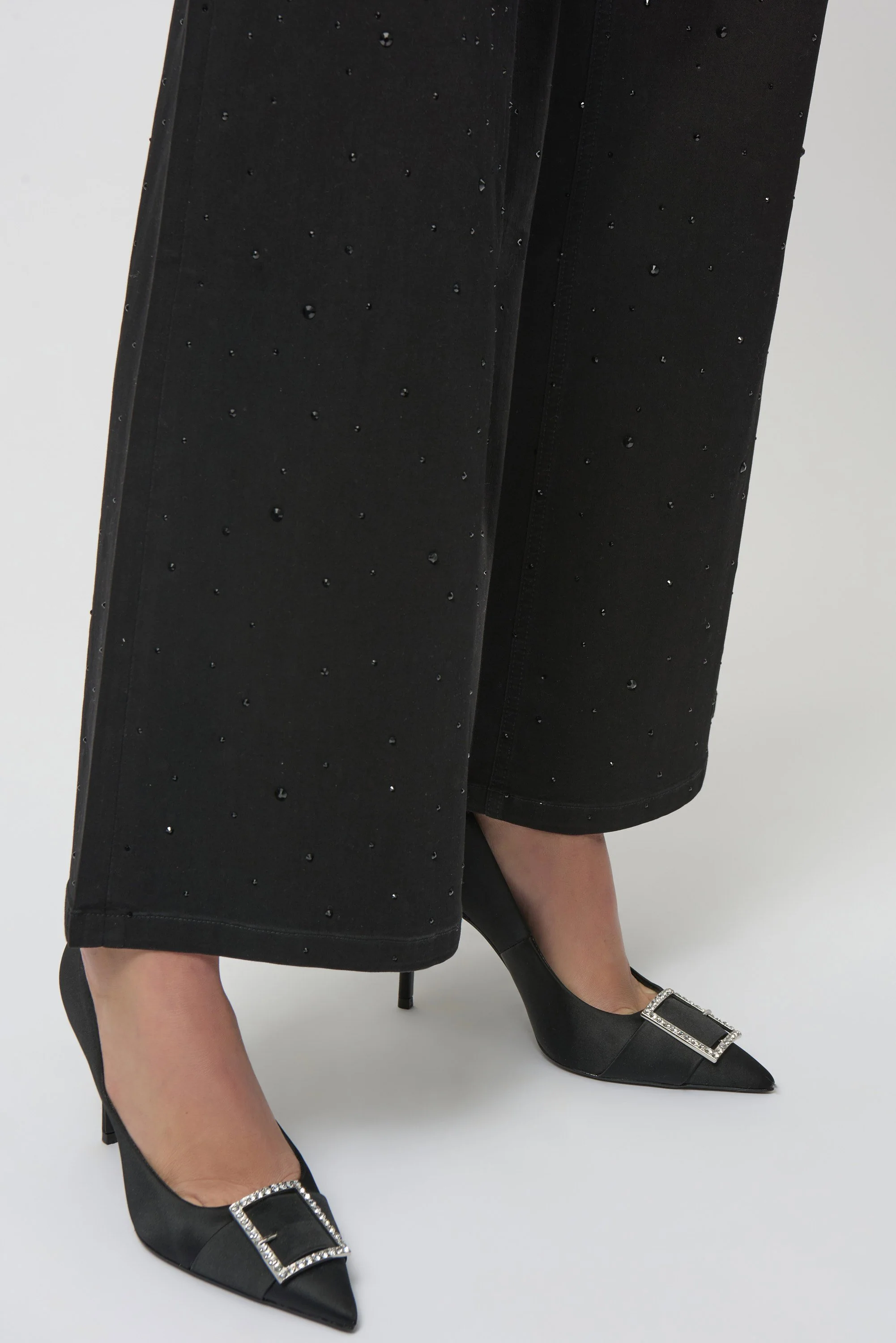 Classic Wide Leg Jeans with Rhinestones
254962 - Image 4