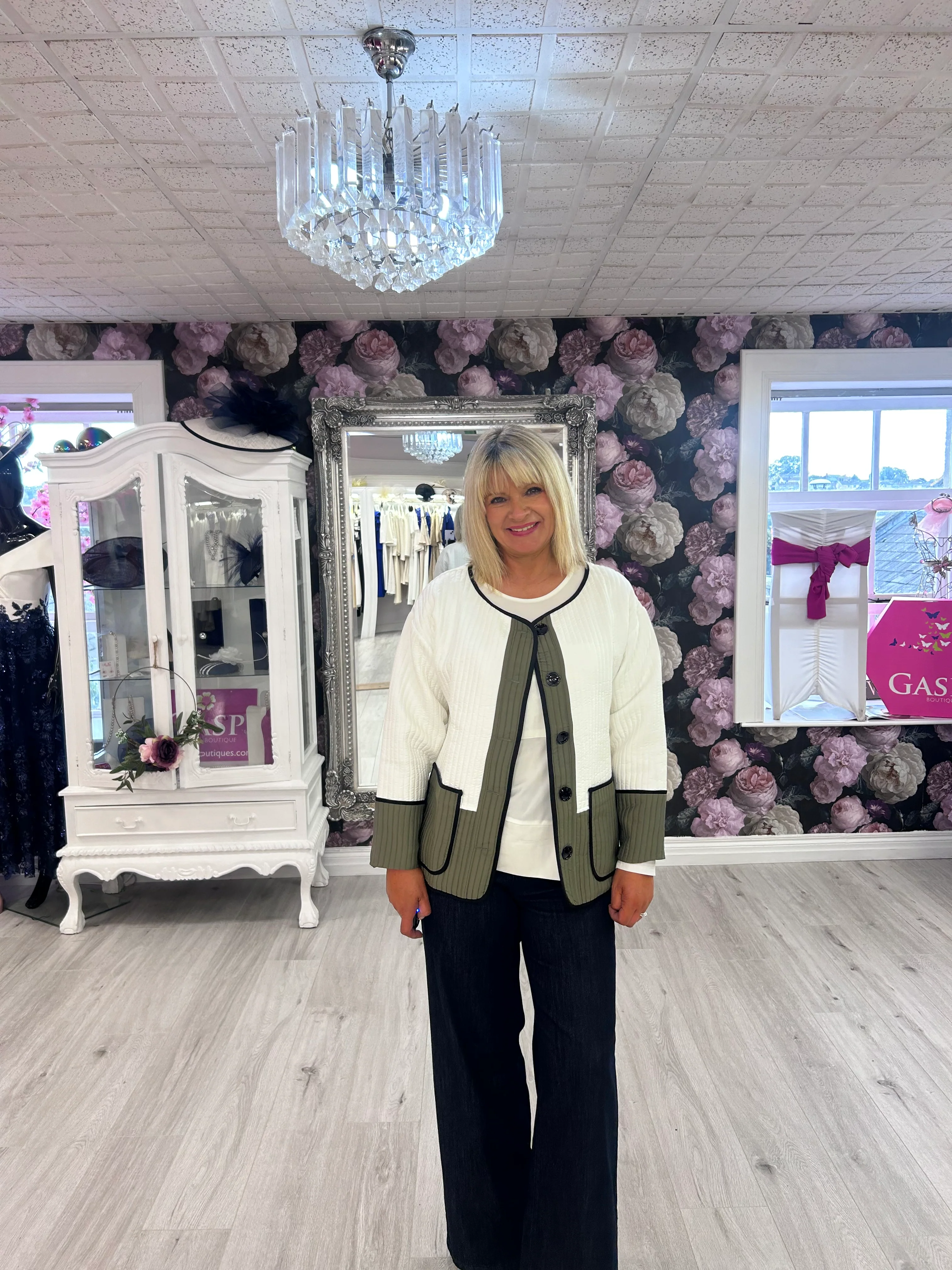 Inco Cream cardigan with Olive green. - Image 2