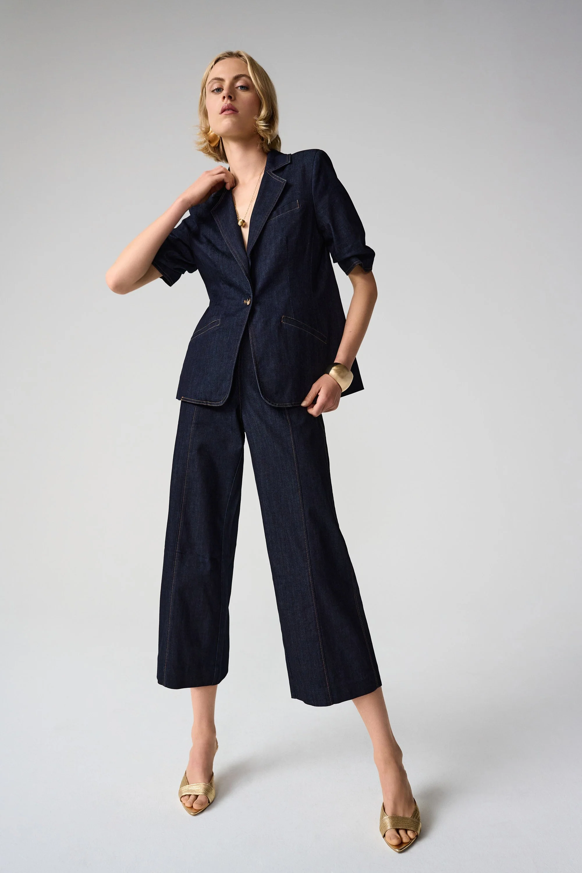 Culotte Jeans With Exposed Side Zipper
261955 - Image 4