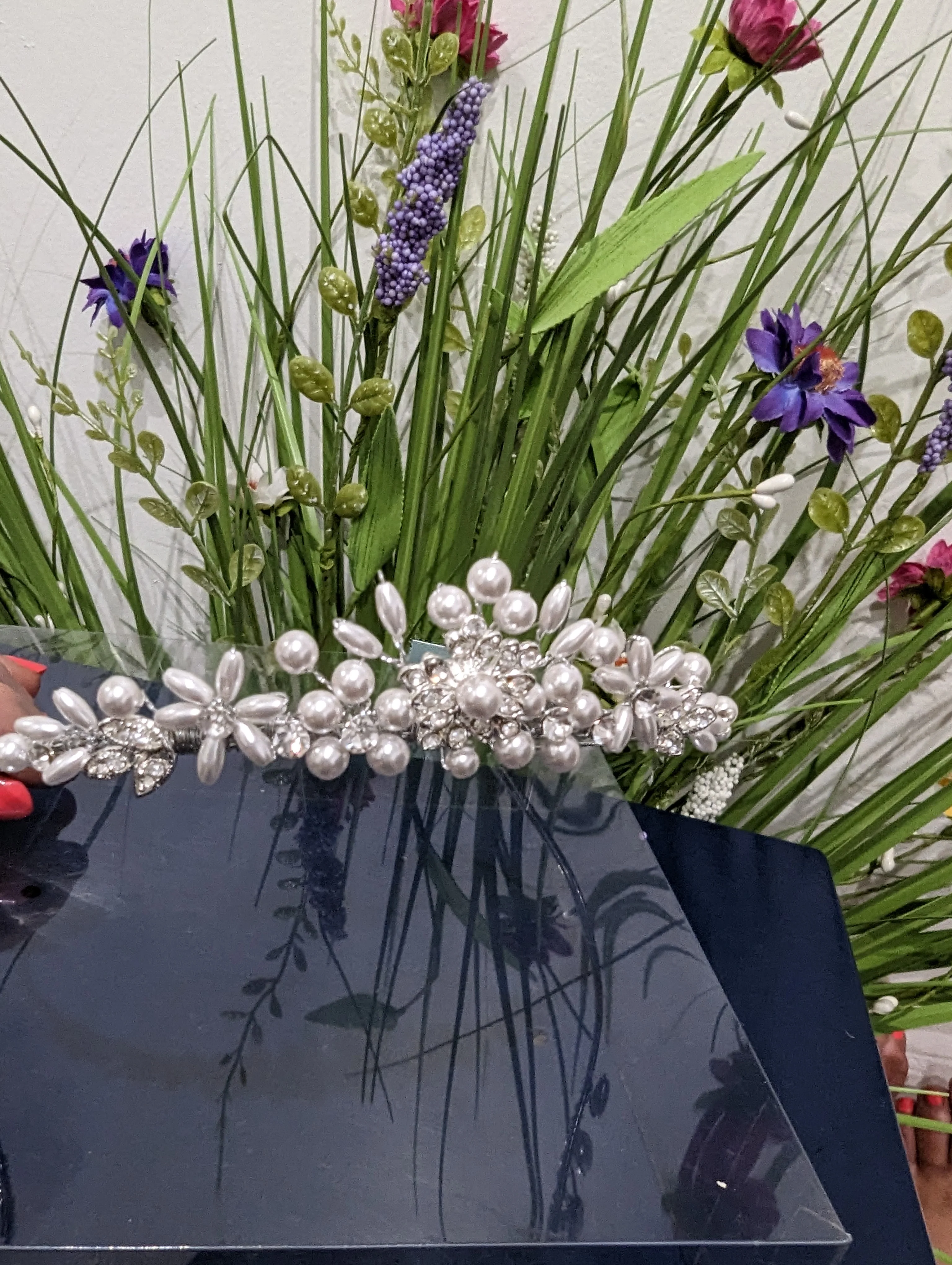 Delicate pearl tiara 2791 - Image 3