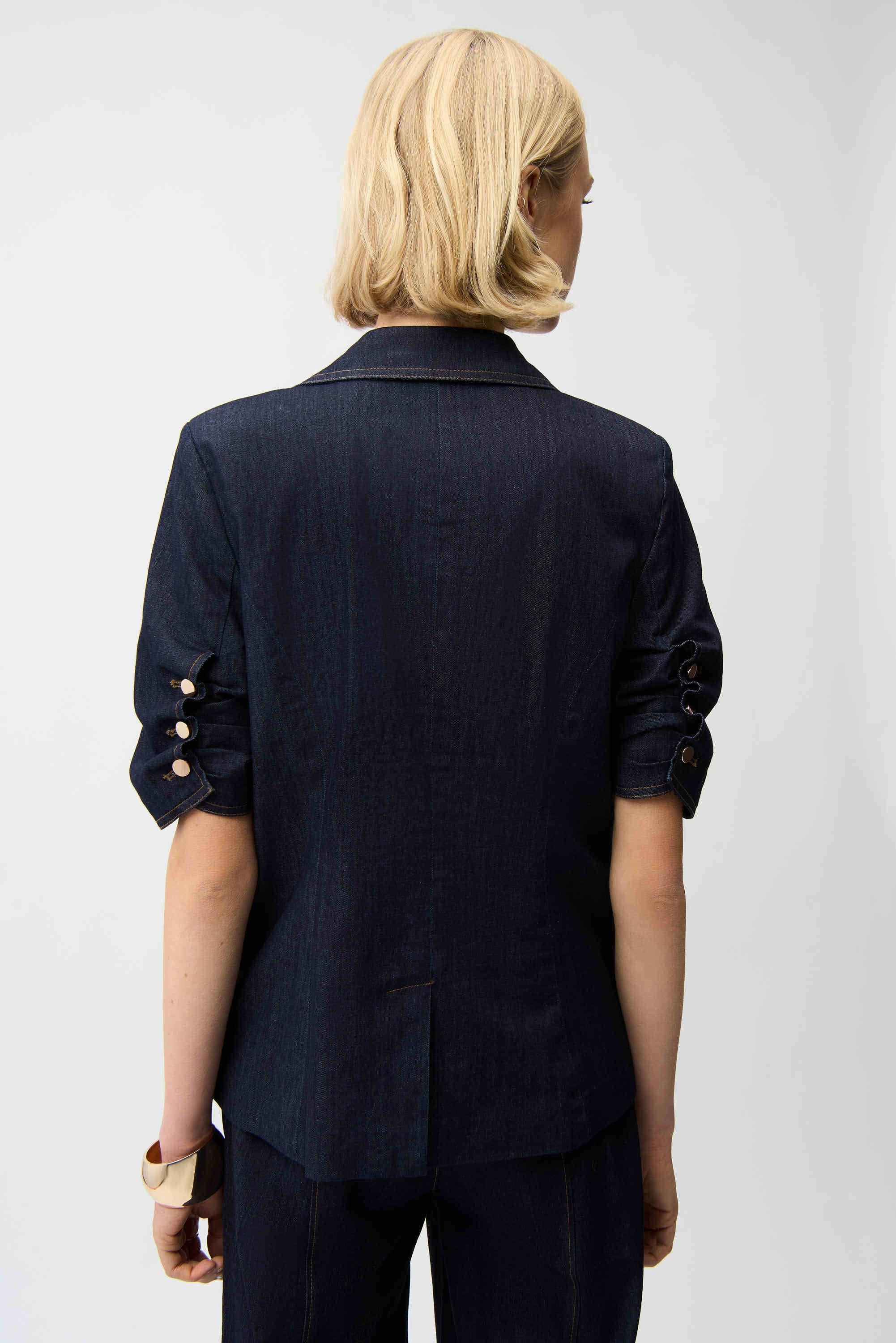 Denim Fitted Blazer
261968 Joseph Ribkoff - Image 5