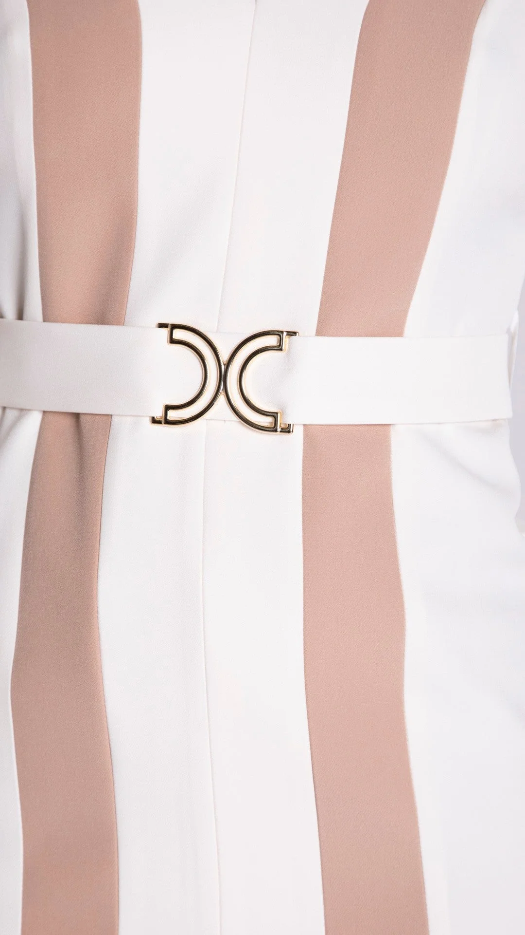 Edas cream/beige dress. - Image 3