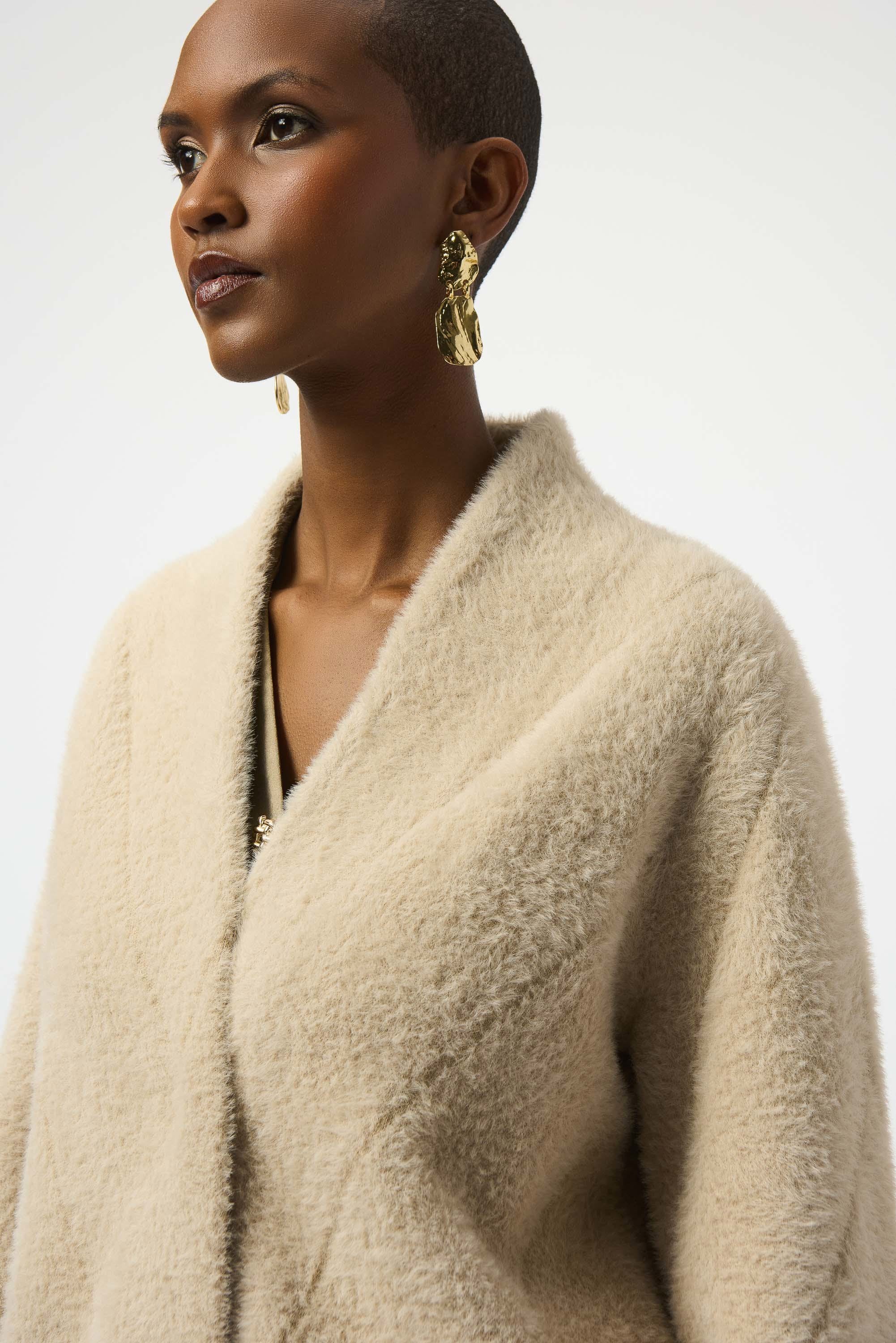 Feather Yarn Sweater Knit Coat
253955 - Image 3