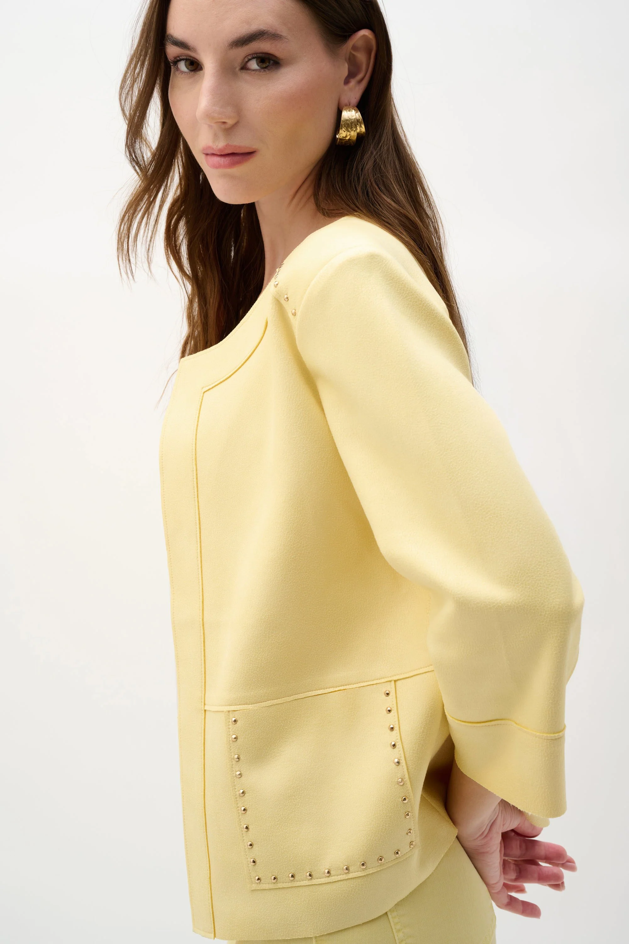 Foiled Scuba Suede Boxy Jacket With Stud Details
262905 - Image 4