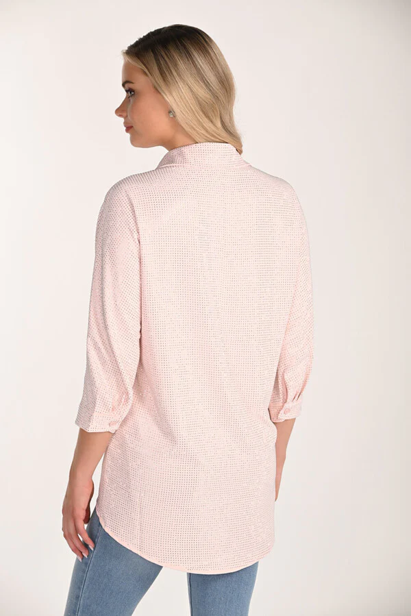 Frank Lyman 266514 relaxed fit button shirt in soft pink - Image 2