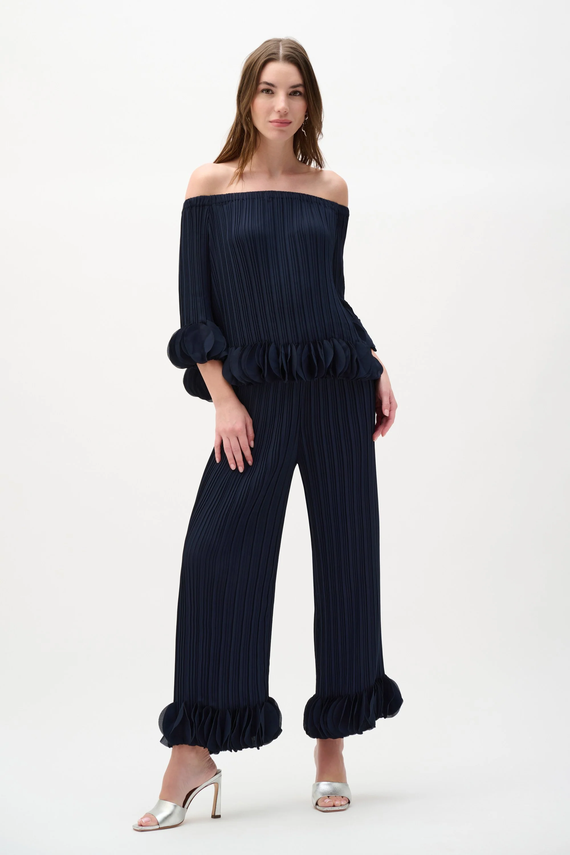 Georgette Wide Leg Pleated Pants
253940S26 navy - Image 5