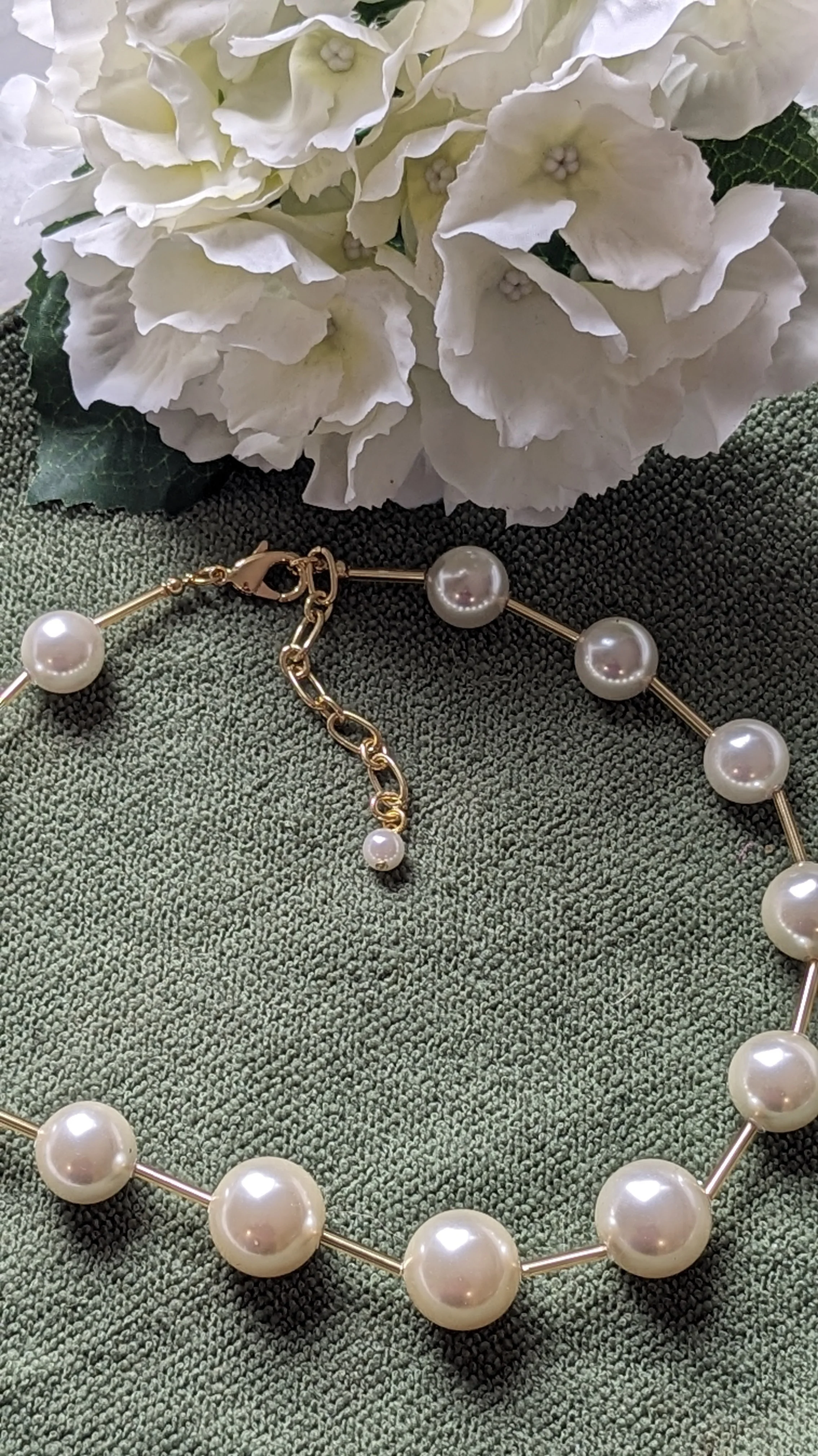 Ivory medium size pearl necklace - Image 3
