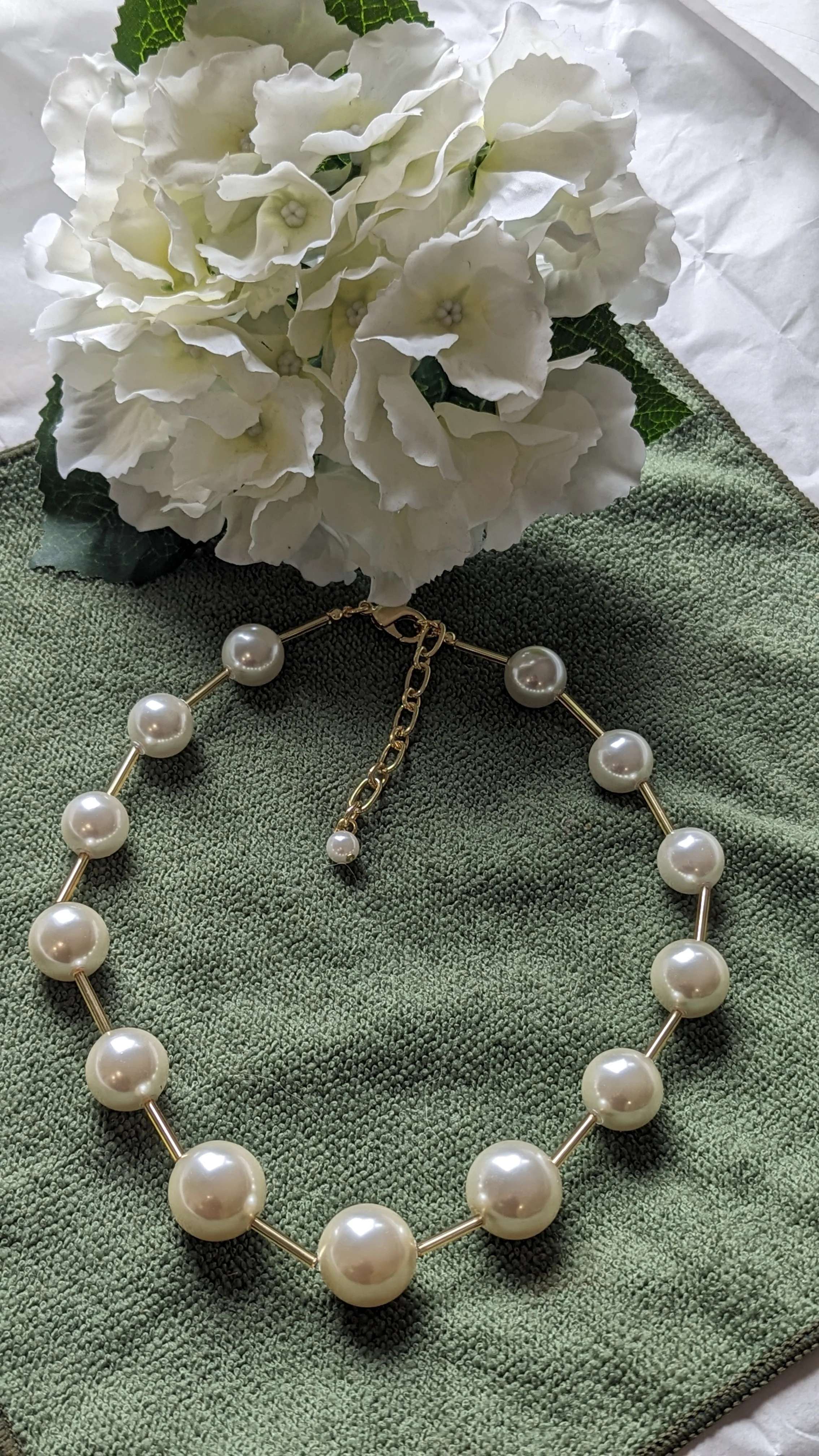 Ivory medium size pearl necklace - Image 5