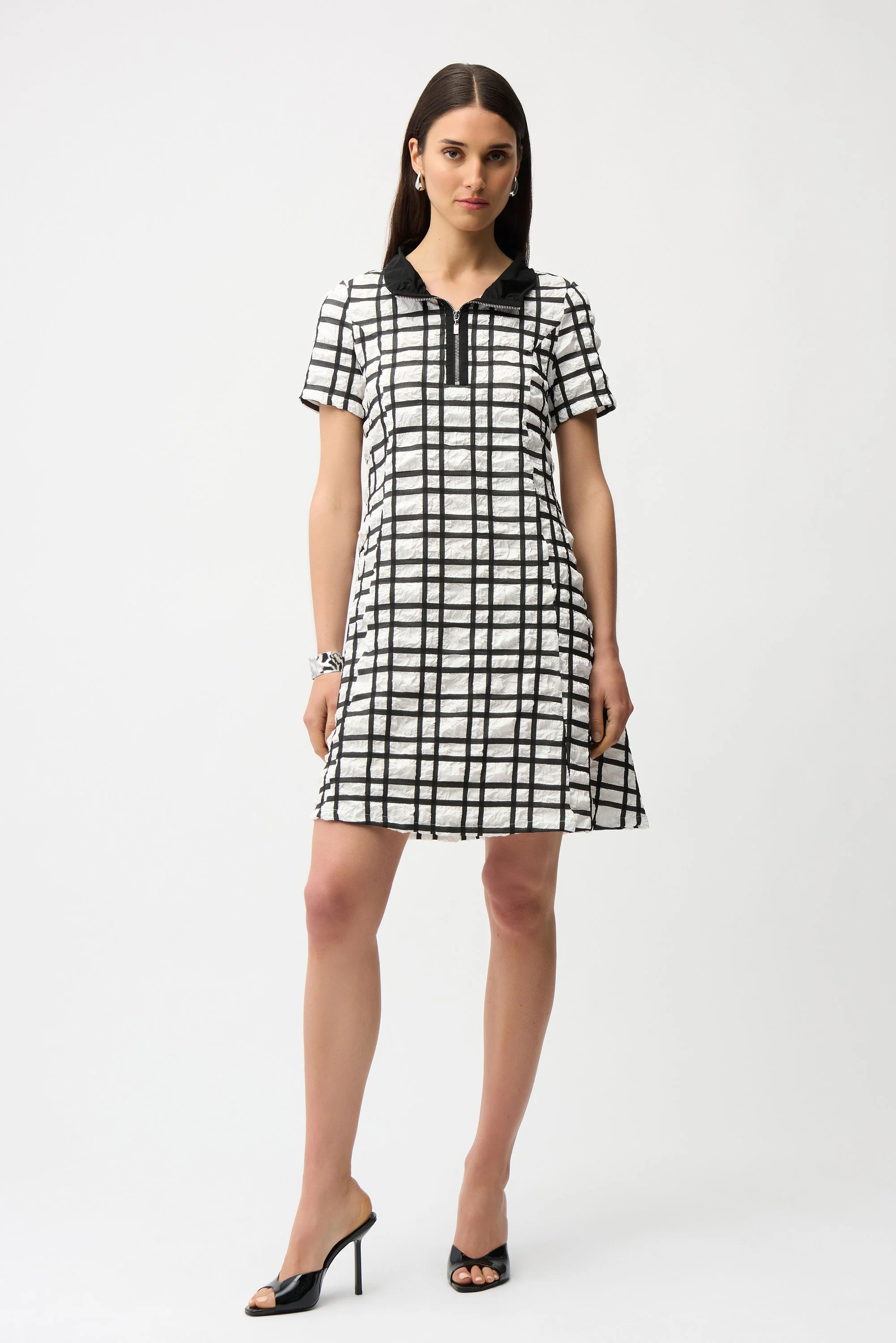 Jacquard Plaid Print A-line Dress With Contrast Detail
261307 - Image 4