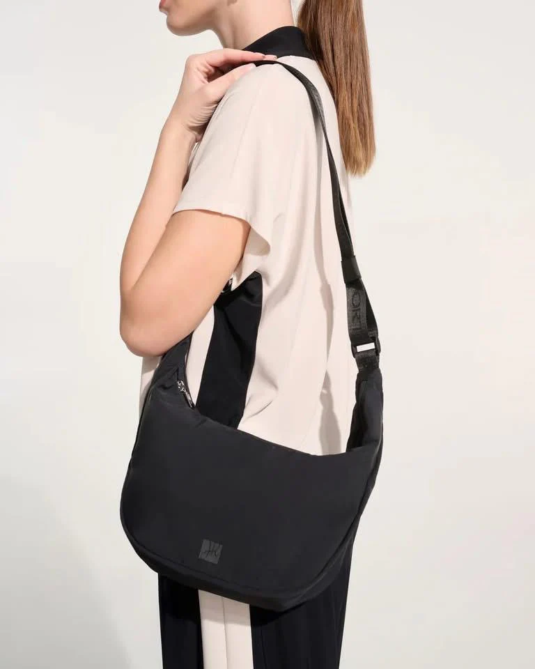 JOSEPH RIBKOFF 261651 cross body bag in black - Image 2