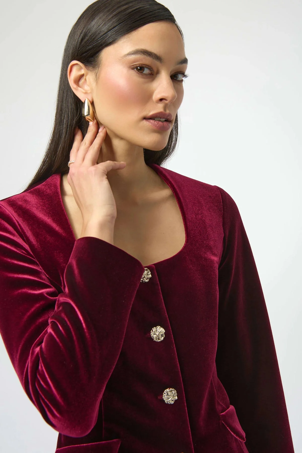 JOSEPH RIBKOFF VELVET SQUARE BLAZER - BURGUNDY 254197 - Image 4