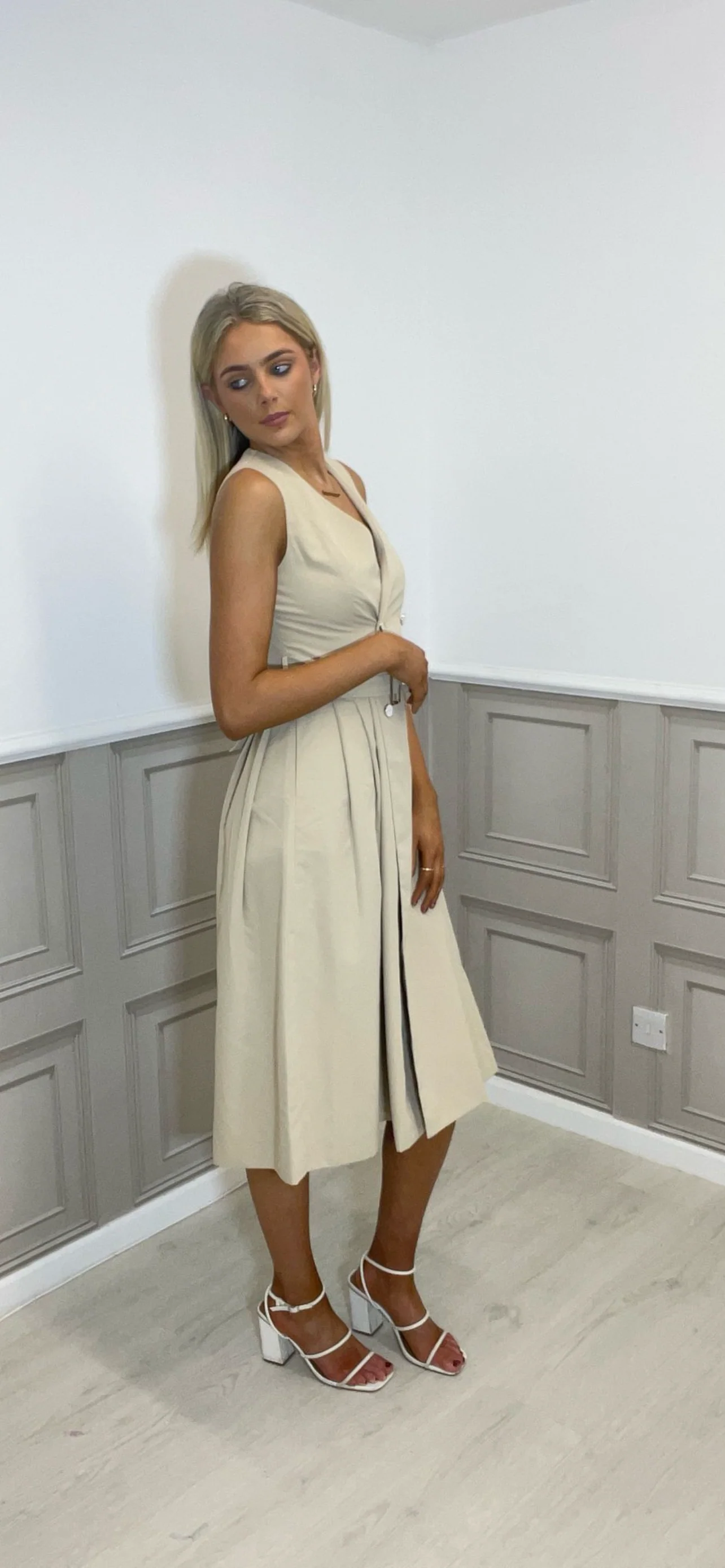 Junimia 2piece coat dress. - Image 3