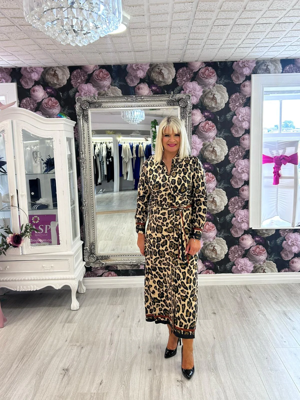 K Design B112 Leopard Print Midi Dress - Image 2
