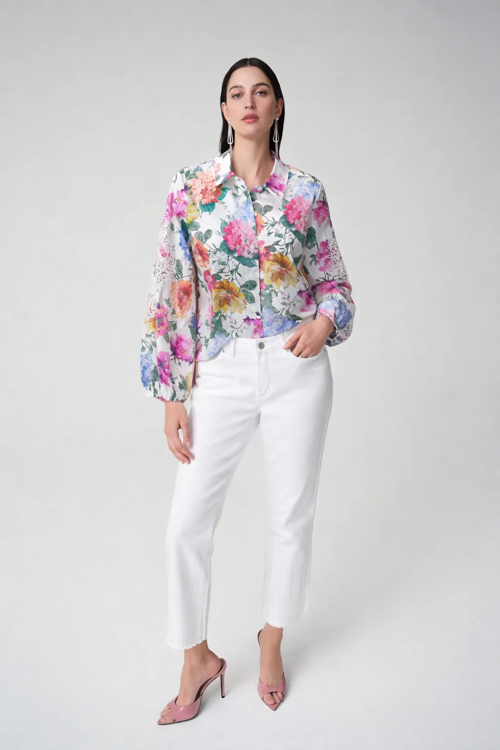 K design C726L 🌸 Floral Print Shirt with Lace Sleeve Detail – Multi