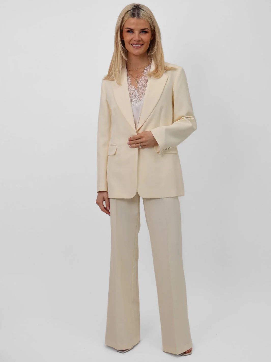 Kate and Pippa sassari blazer - Image 4