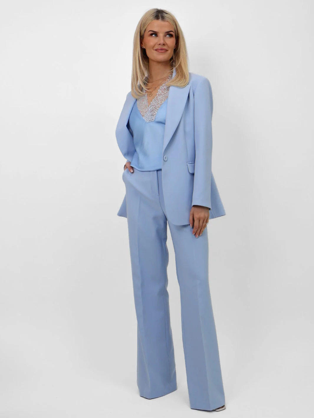 Kate and Pippa sky blue Sassari blazer. - Image 3