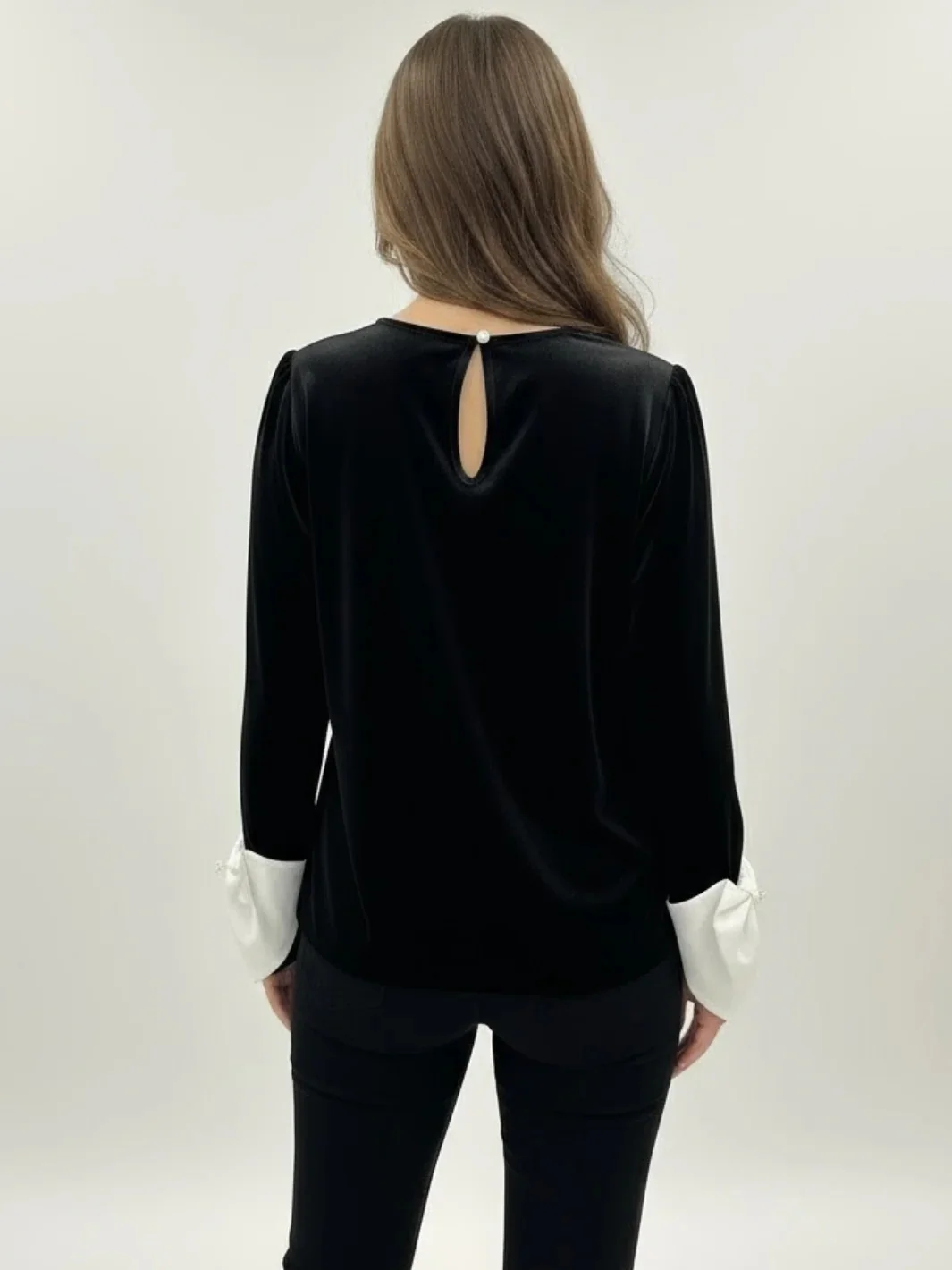 KATE & PIPPA ADA VELVET TOP IN BLACK - Image 2
