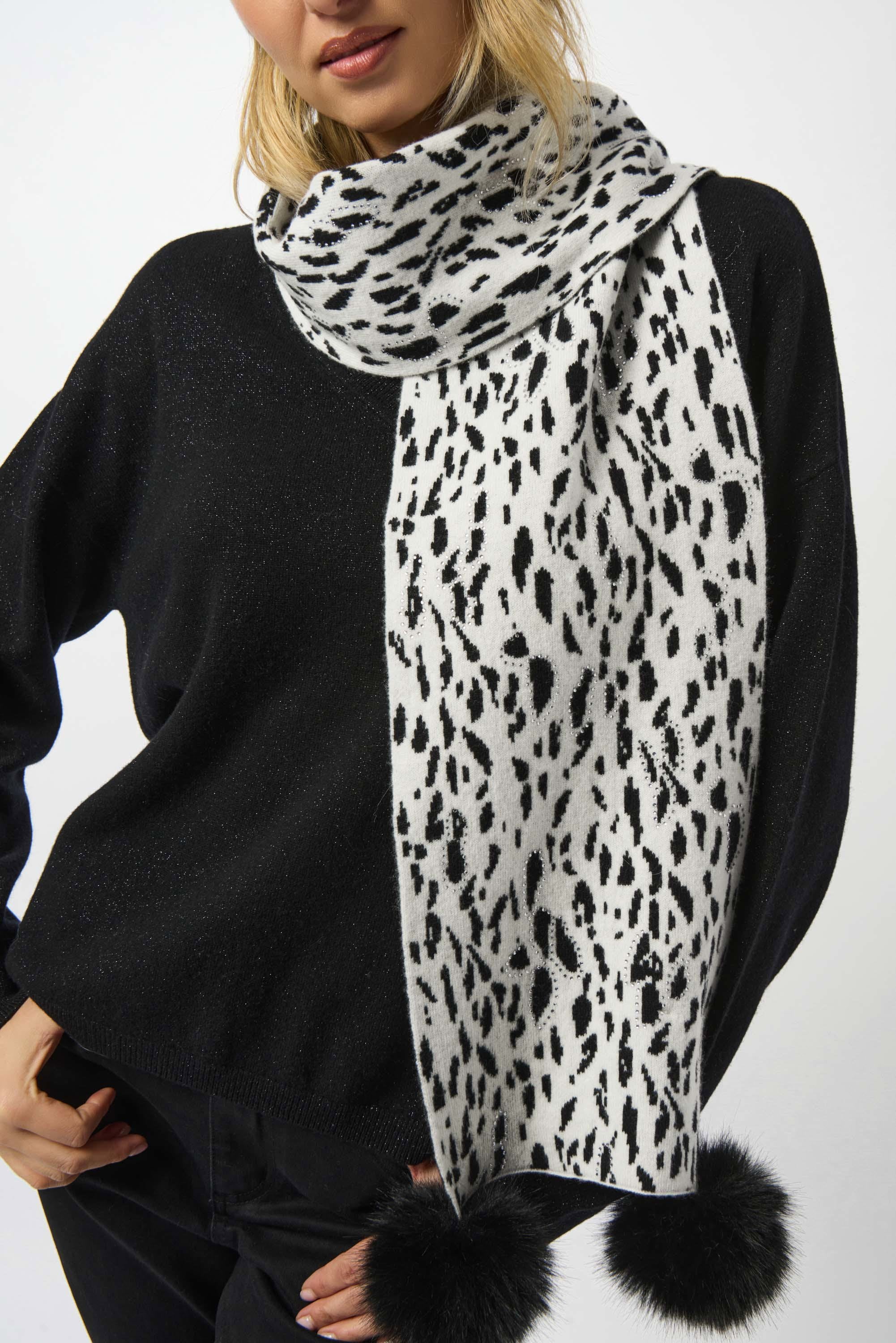 Knitted Animal Print Pompom Scarf
253972 - Image 2