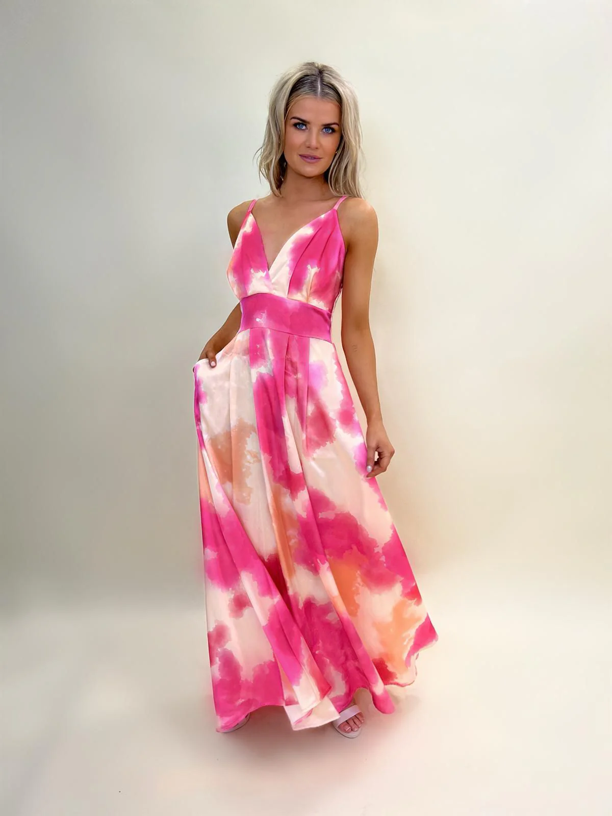 Lola pink maxi dress - Image 4