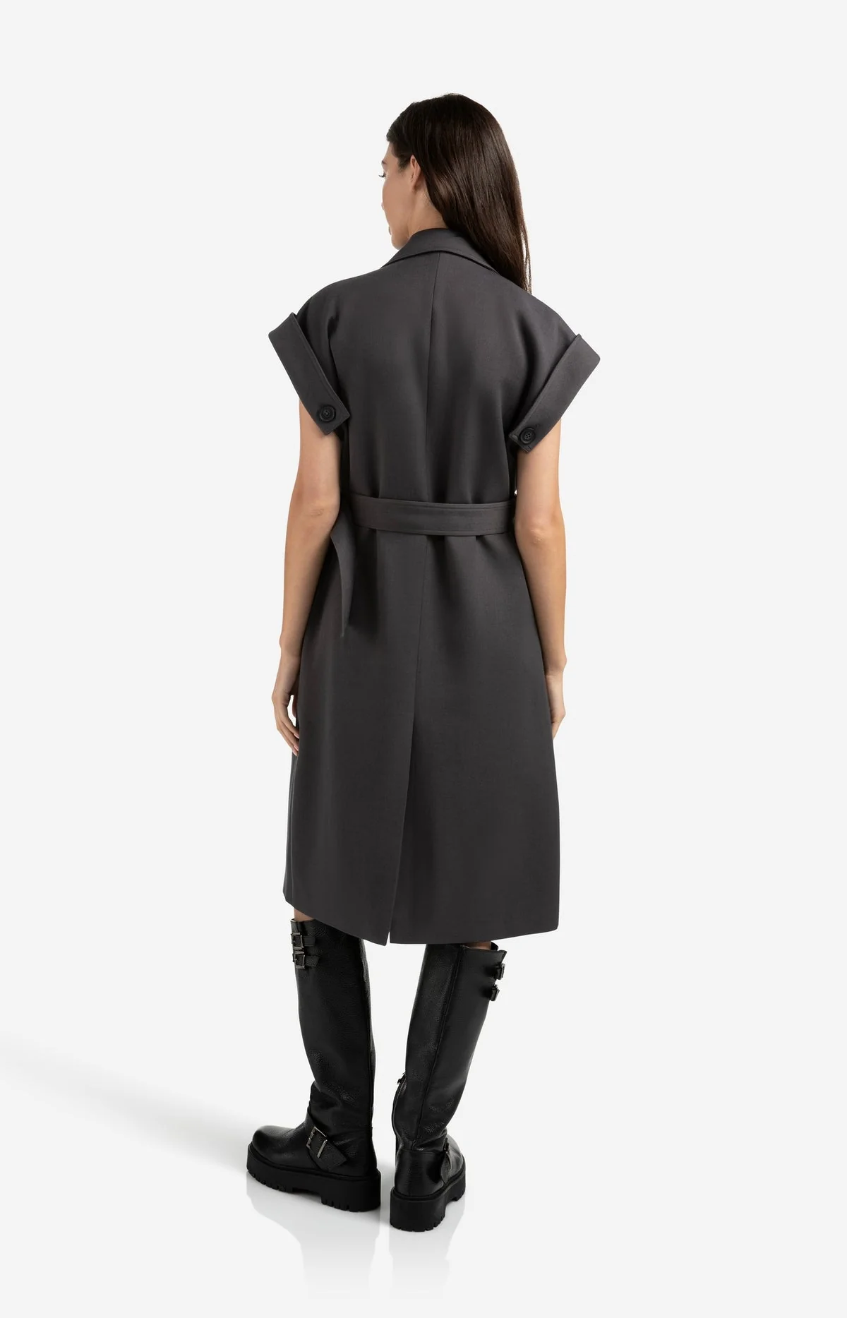 Long sleeveless coat with lapels and waist belt - Image 4