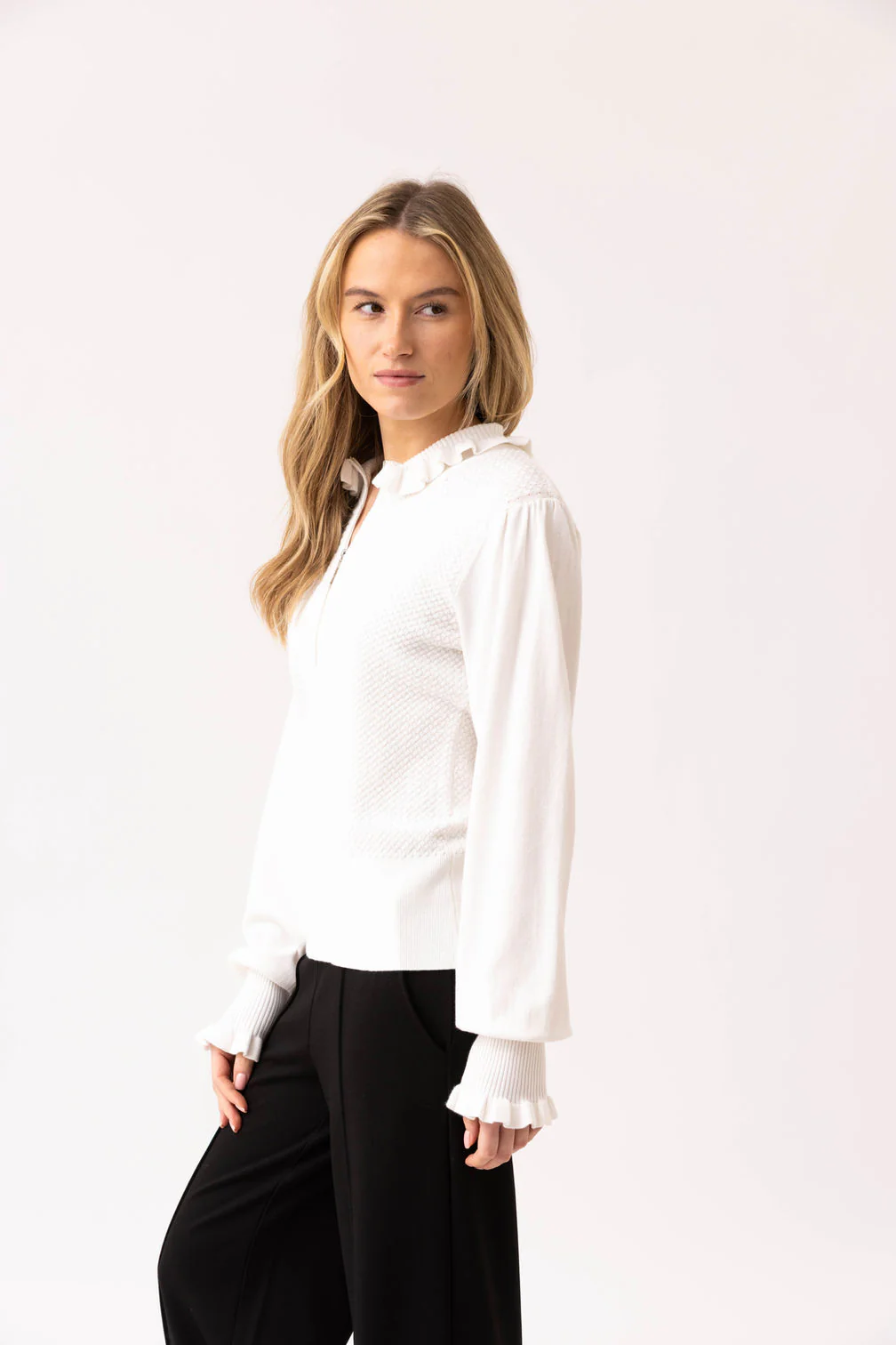 Marble Soft Knit Half Zip Sweater – Marble Soft Knit Half Zip Sweater – Style 8015, Colour 104

Fresh, elegant, and effortlessly versatile – this Marble soft knit is the perfect addition to your wardrobe. The textured knit bodStyle 8015, Colour 104 Ivory - Image 3