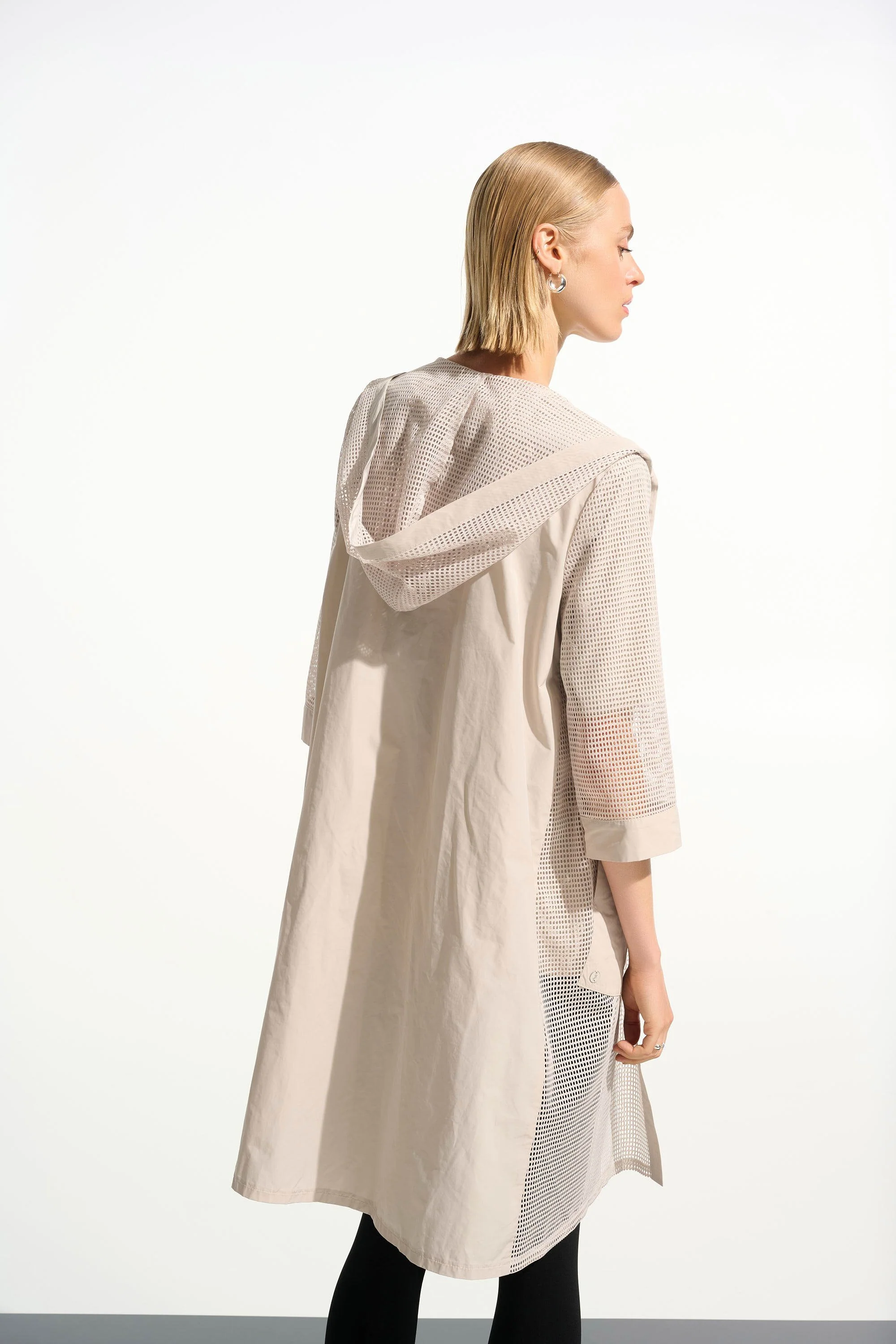 Memory and Mesh A-Line Cover-Up With Hood
261620 - Image 4