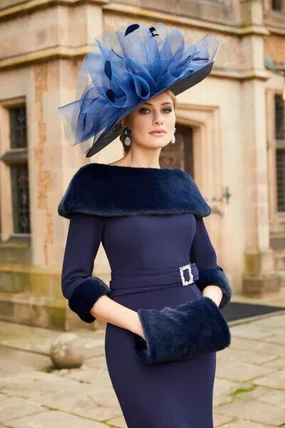Navy Veni Infantino dress No collar or hand mit.. SALE no exchange or refund. - Image 2