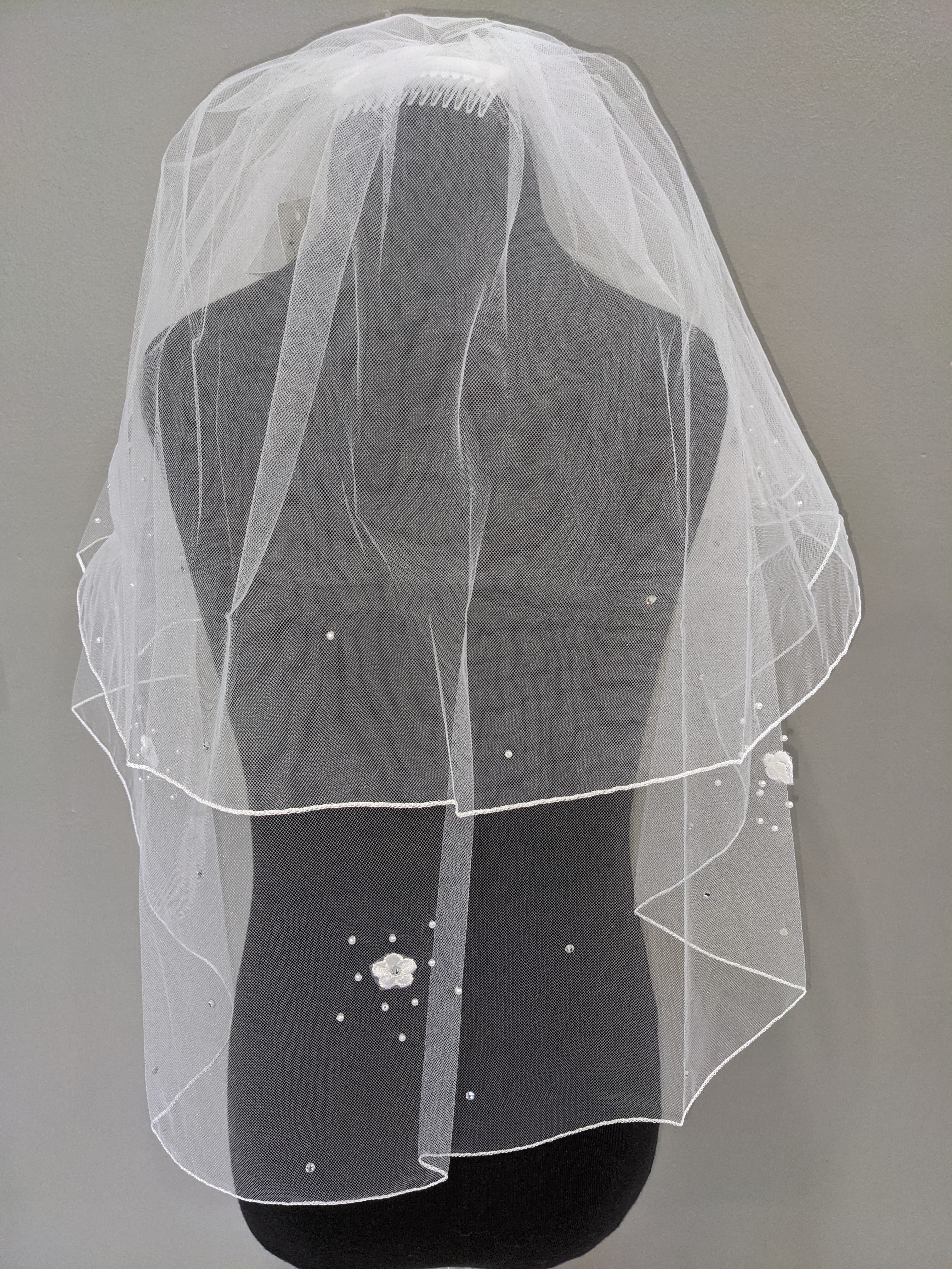 Petal flower 🌺 veil - Image 3