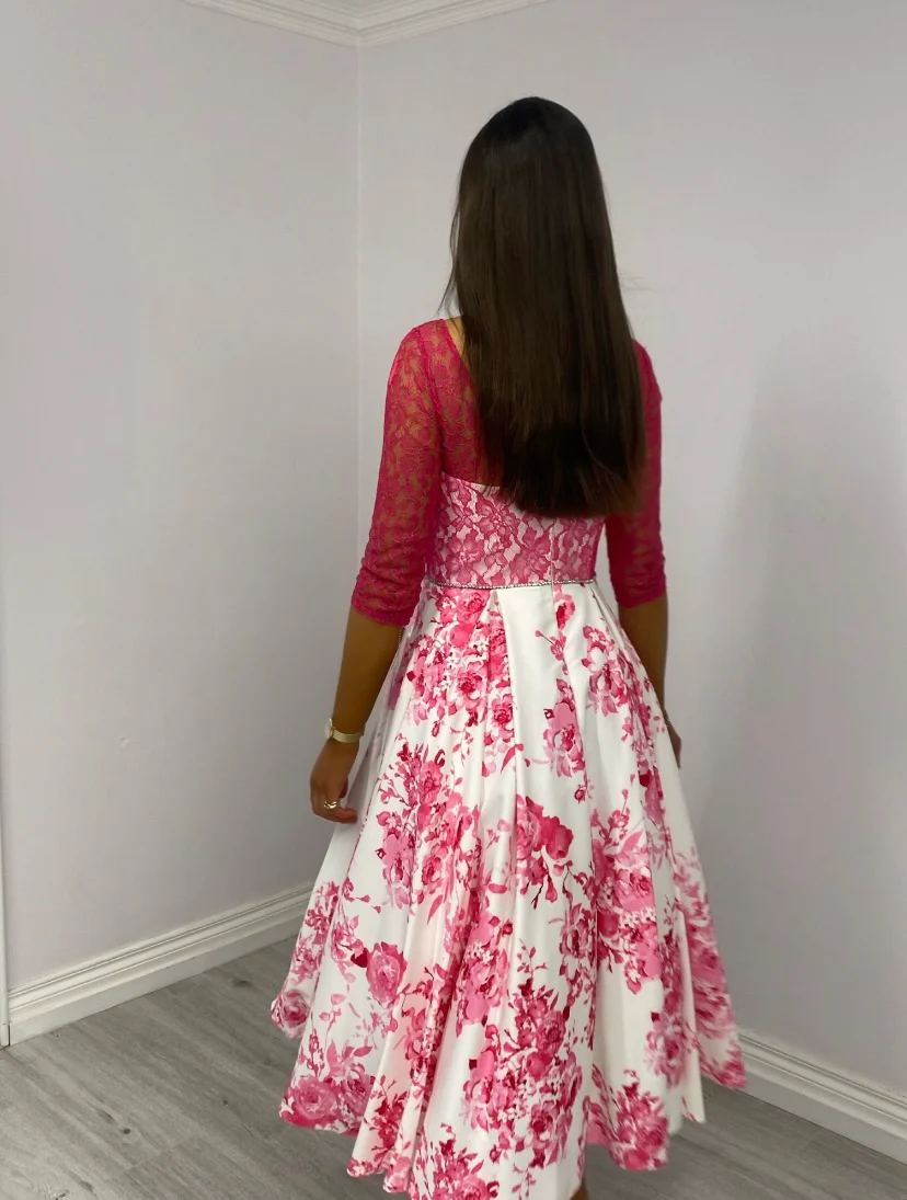 Pink/white dress - Image 3