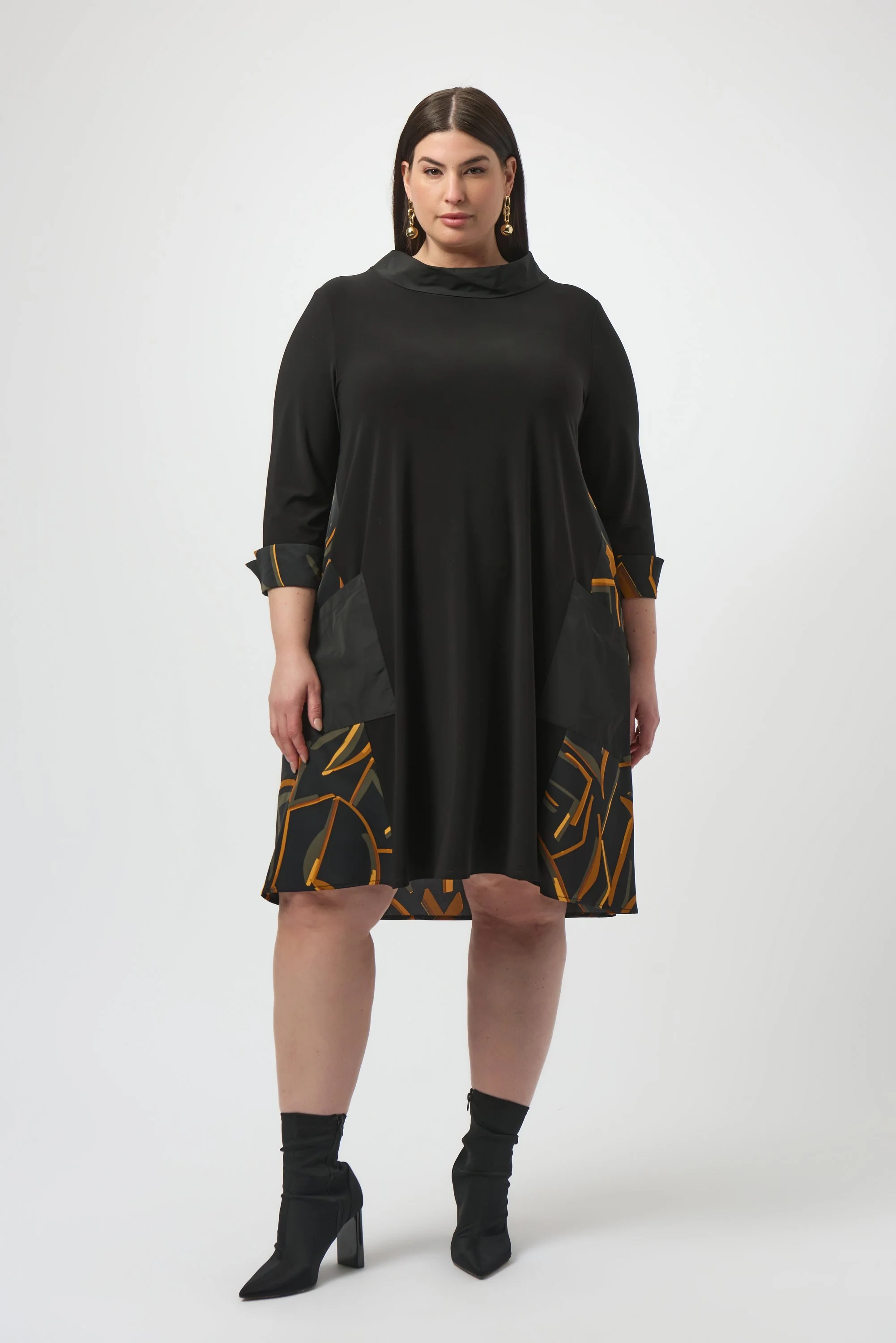 Recycled Woven Abstract Print And Silky Knit Dress
253186 - Image 5