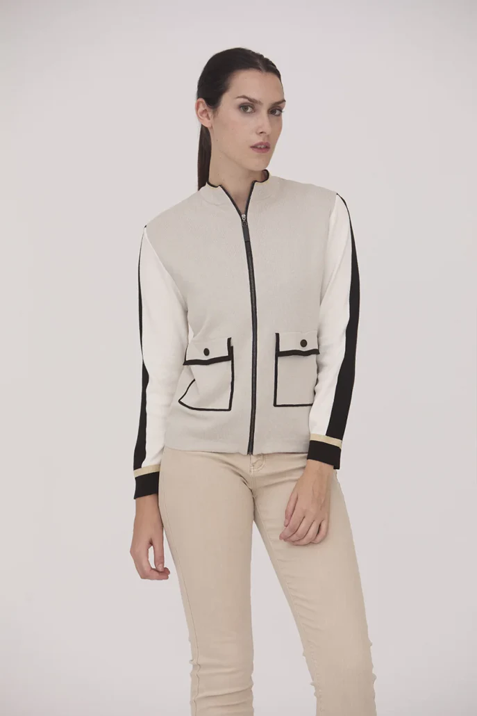 Scorzzo beige knit jacket