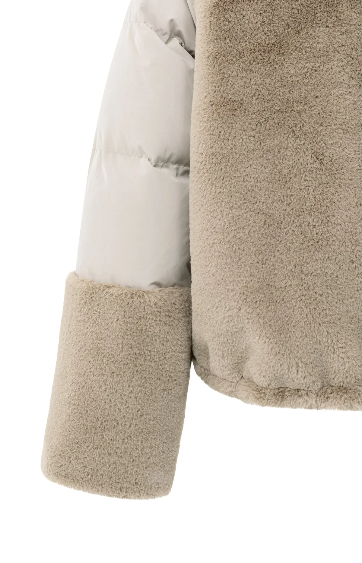 Short teddy jacket with padded sleeves - Image 9