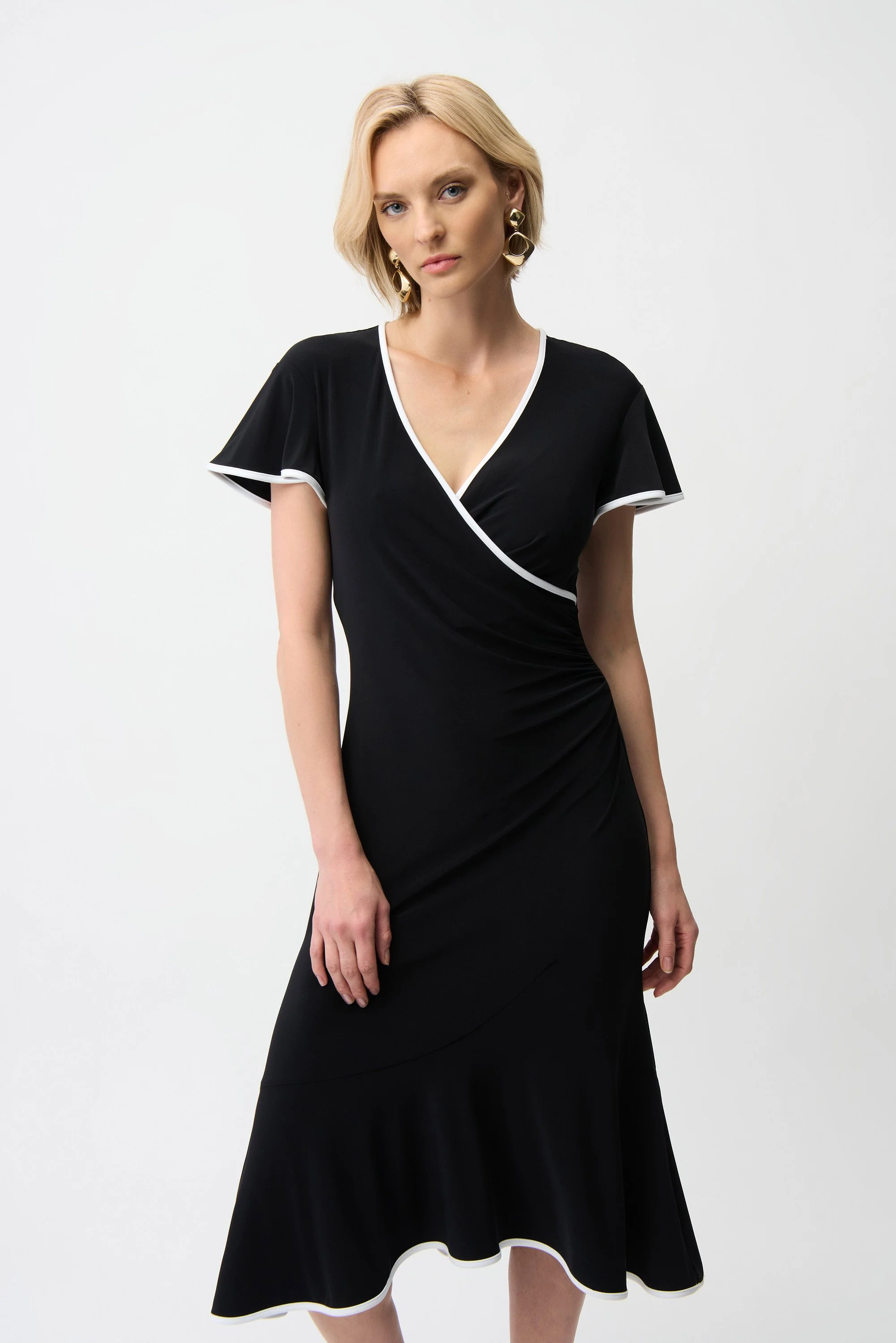 Silky Knit Wrap Dress With Contrast Trim
261013 - Image 2