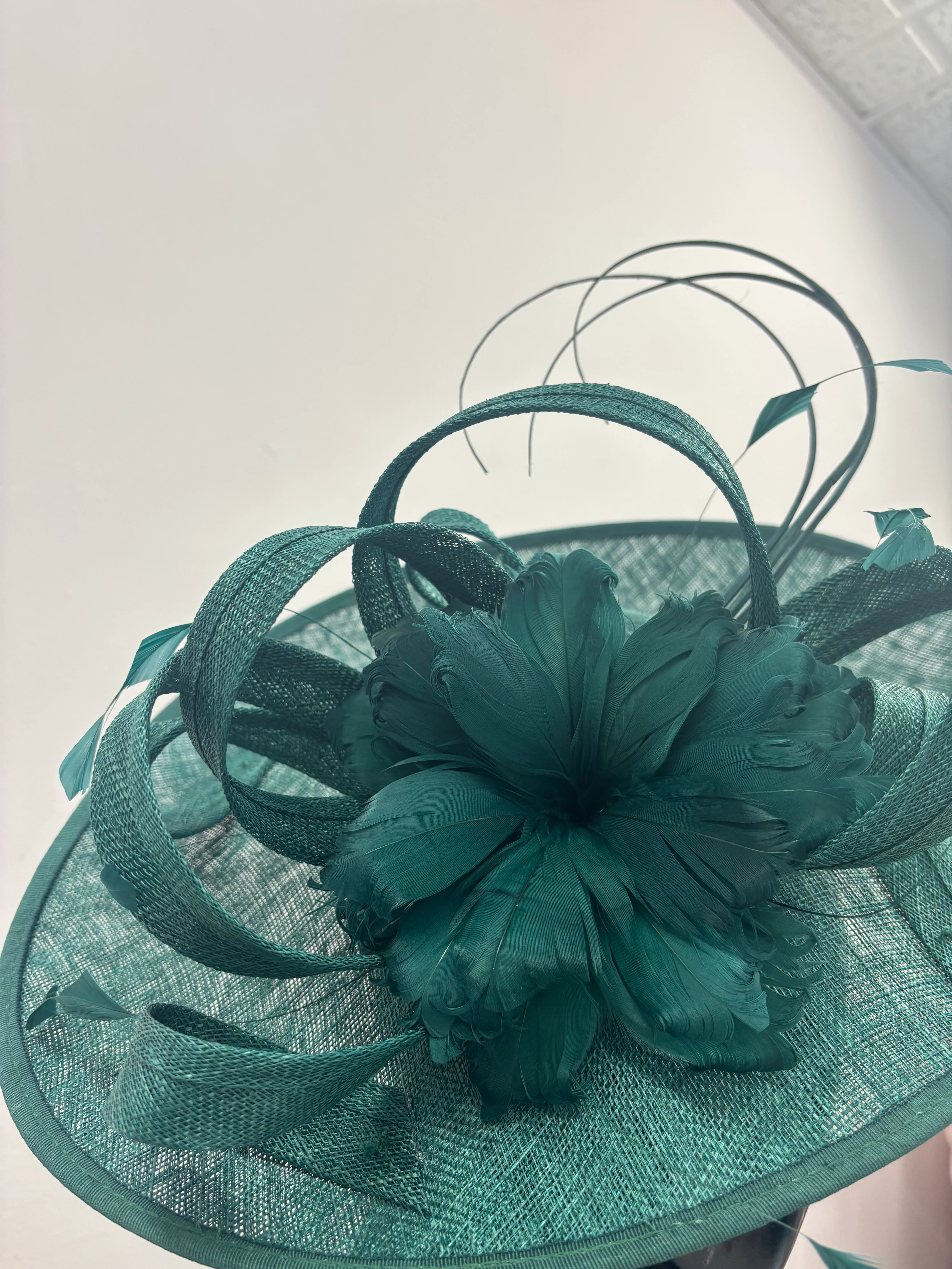 Snoxell & Gwyther hat 2 in emerald - Image 3