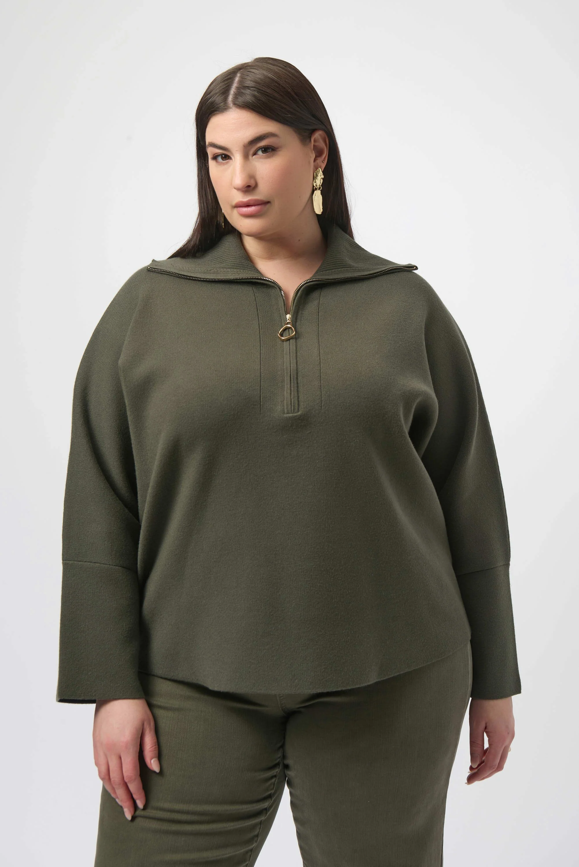Sweater Knit Boxy Pullover With Zipped Collar
253963 - Image 7