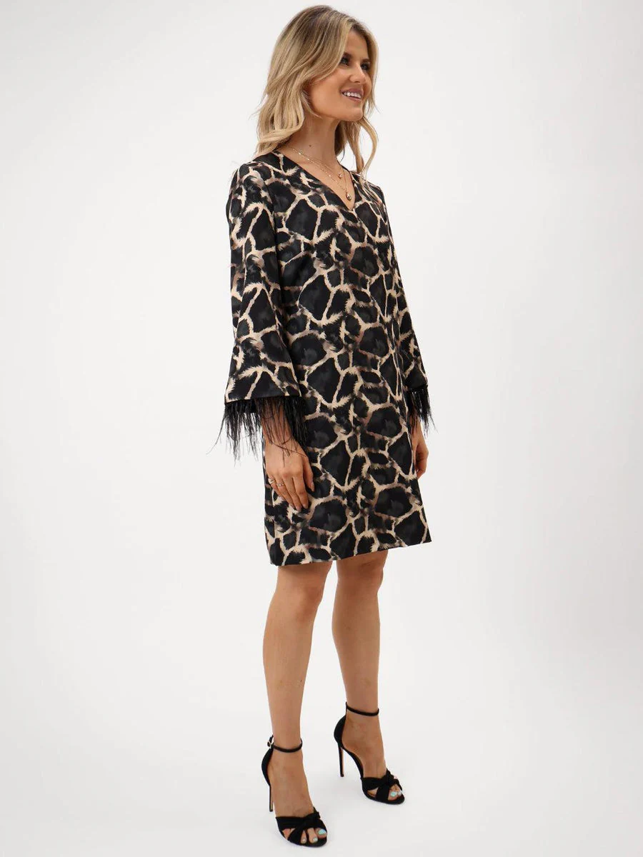 TAYLOR MINI SHIFT DRESS IN BLACK PRINT - Image 5