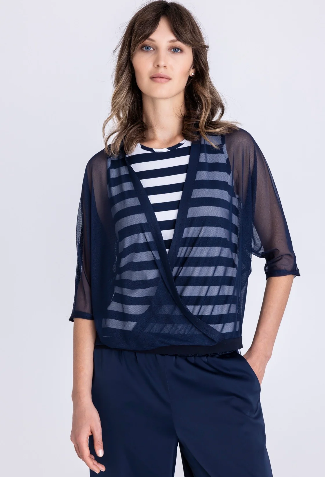 TUZZI 411.404 Diva state of mind- Navy striped shawl top