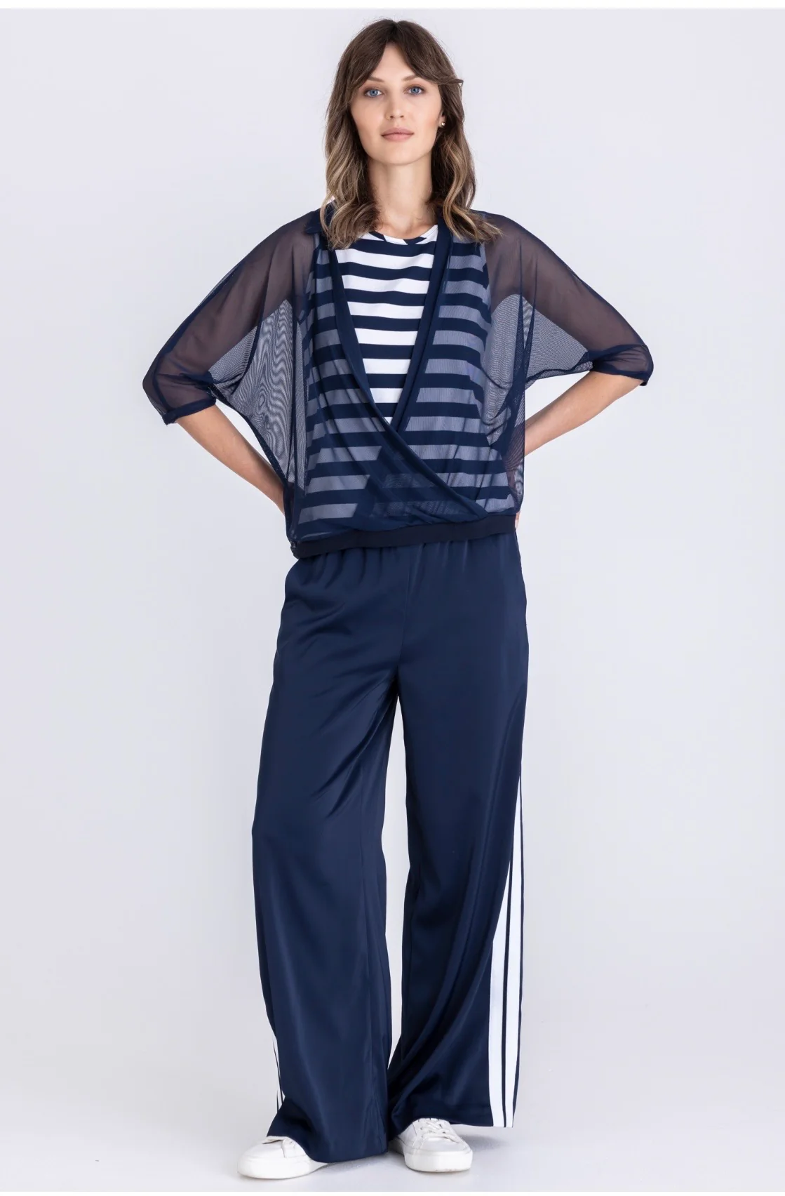 TUZZI 411.404 Diva state of mind- Navy striped shawl top - Image 3