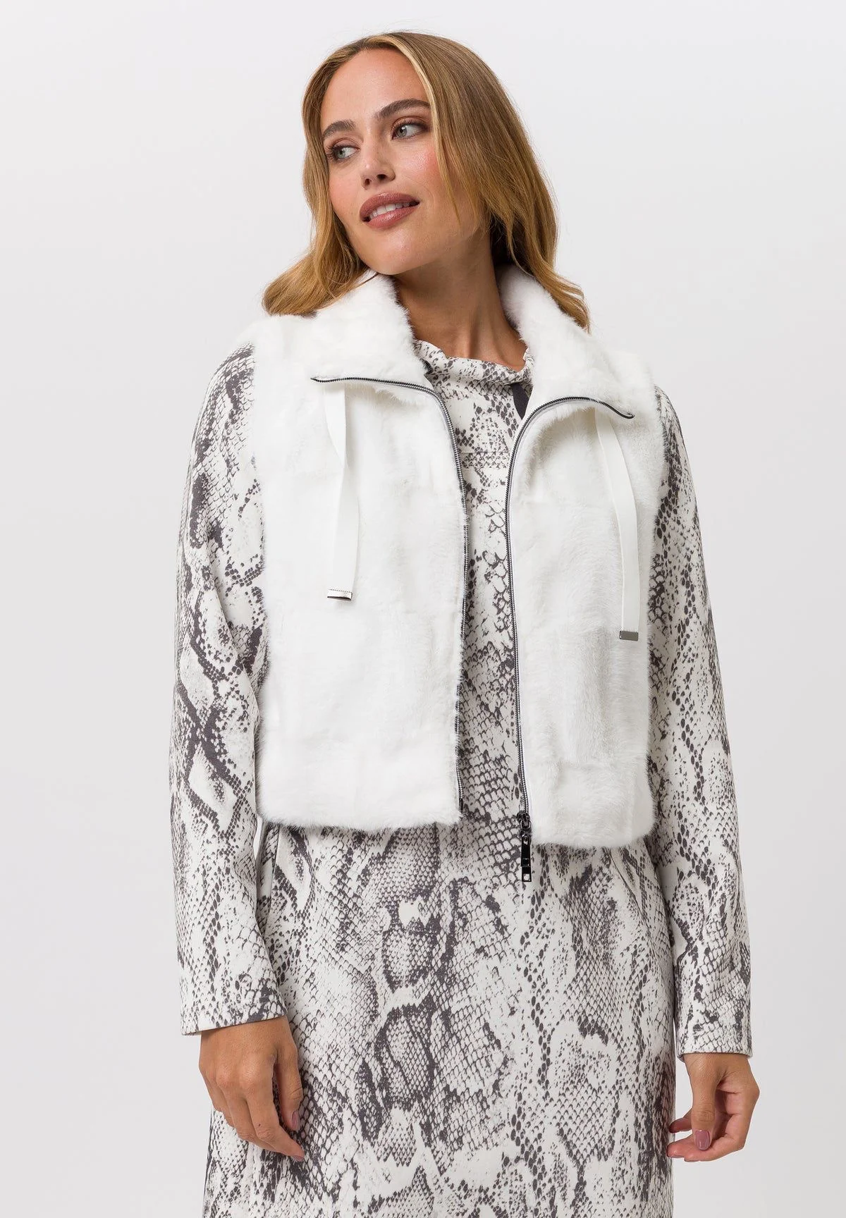 TUZZI FUR GILLET