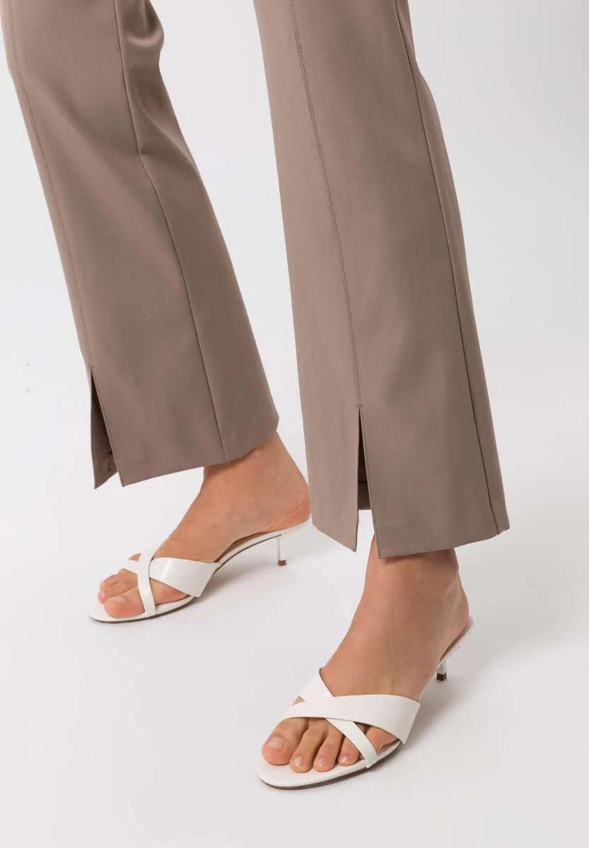 Tuzzi pants with slits - Image 3