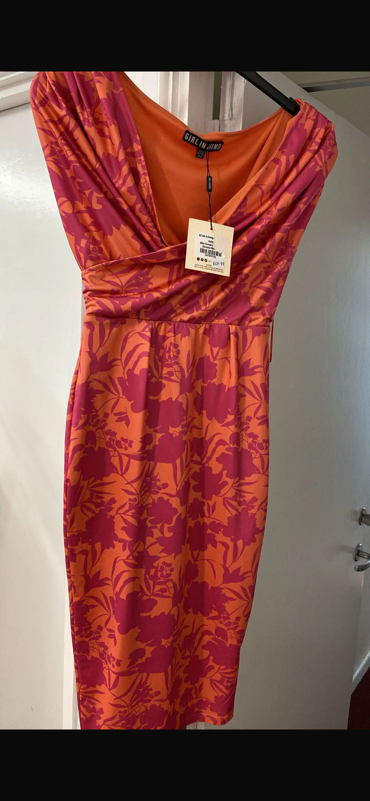 Girl in mind orange and pink. SALE NO EXCHANGE. - Image 2