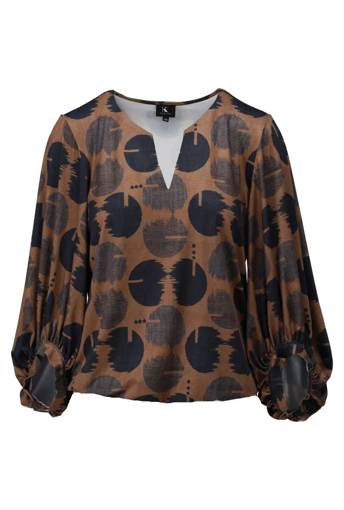 K Design V Neck Top - Image 4