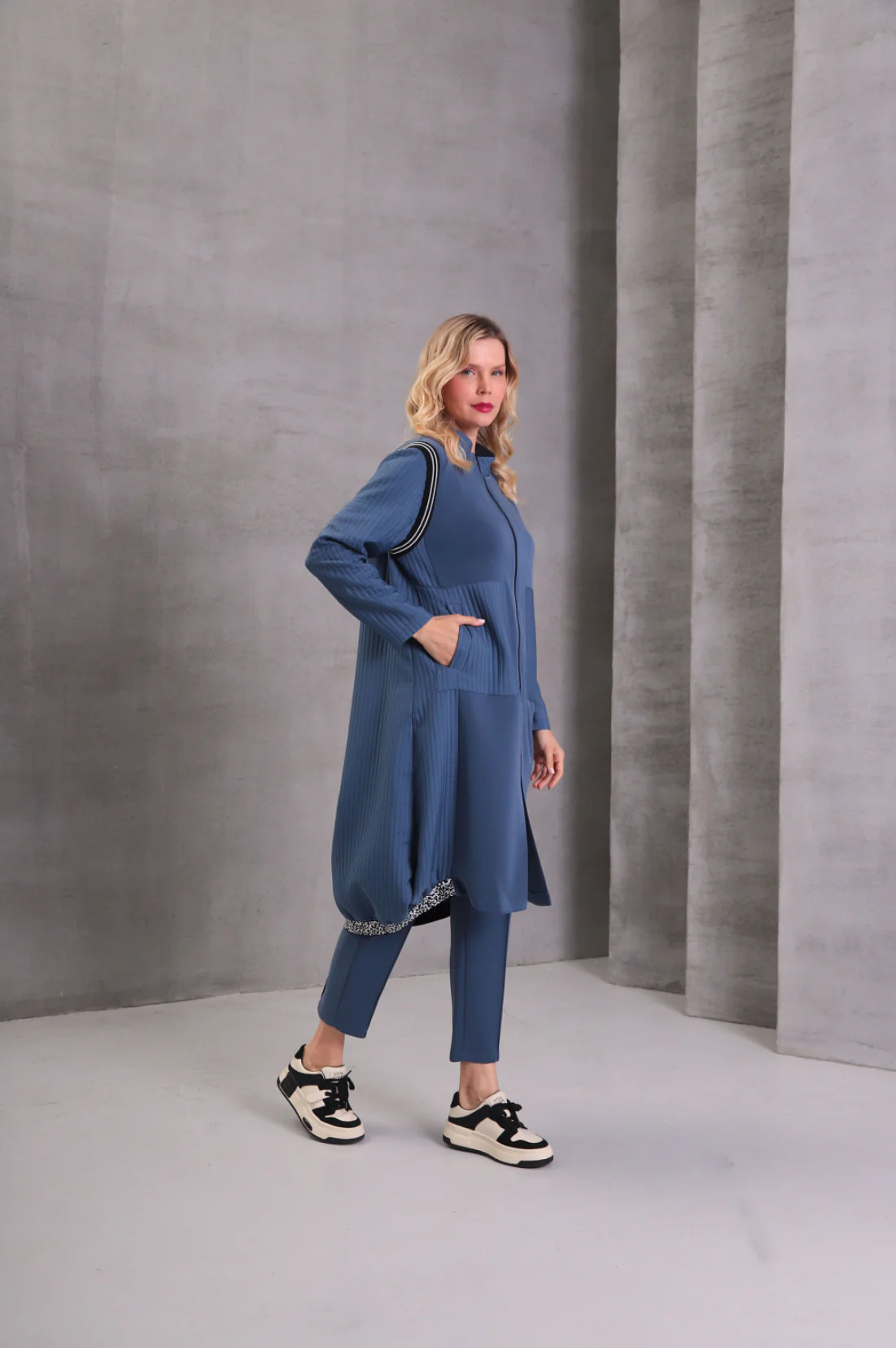 I.NCO 6068 Coat in petrol - Image 2